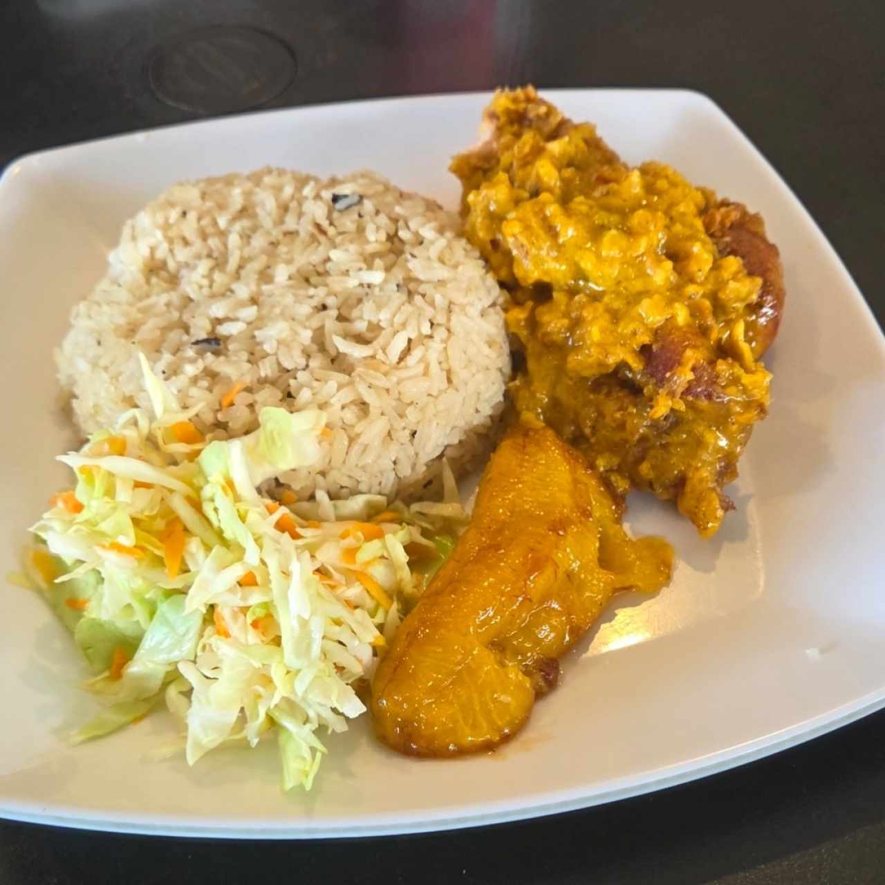 pescado con coco