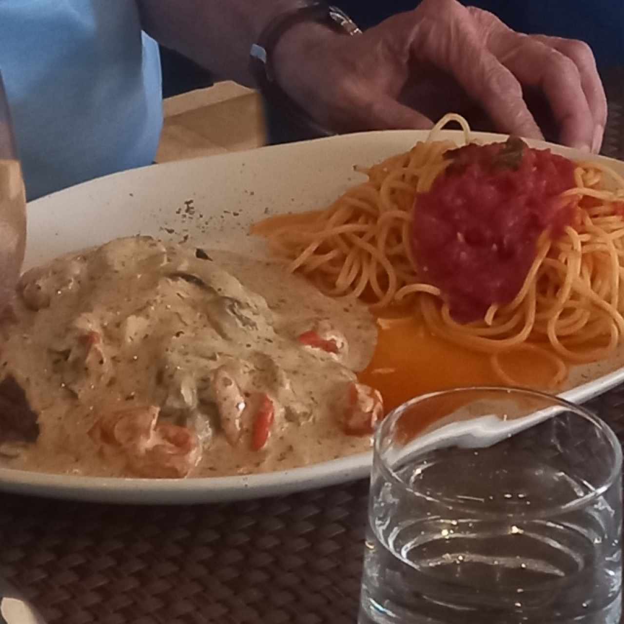 Carnes - Filete da Gaetano con Spaguetti Pomodoro 