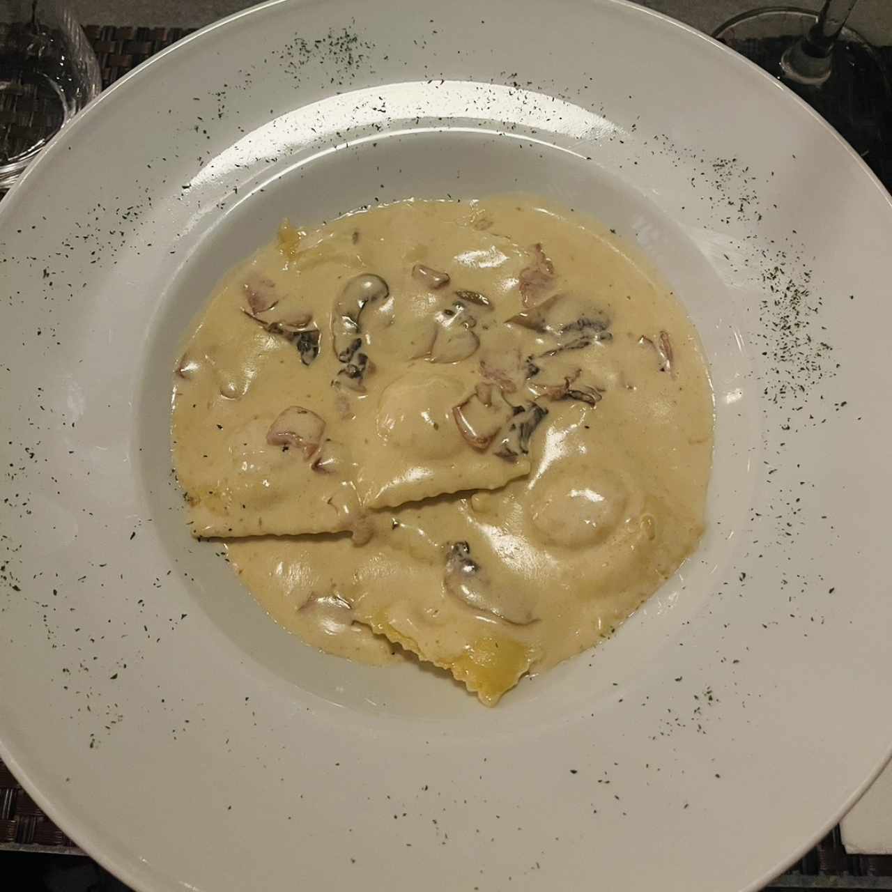 Ravioli de Pollo a la Boscaiola