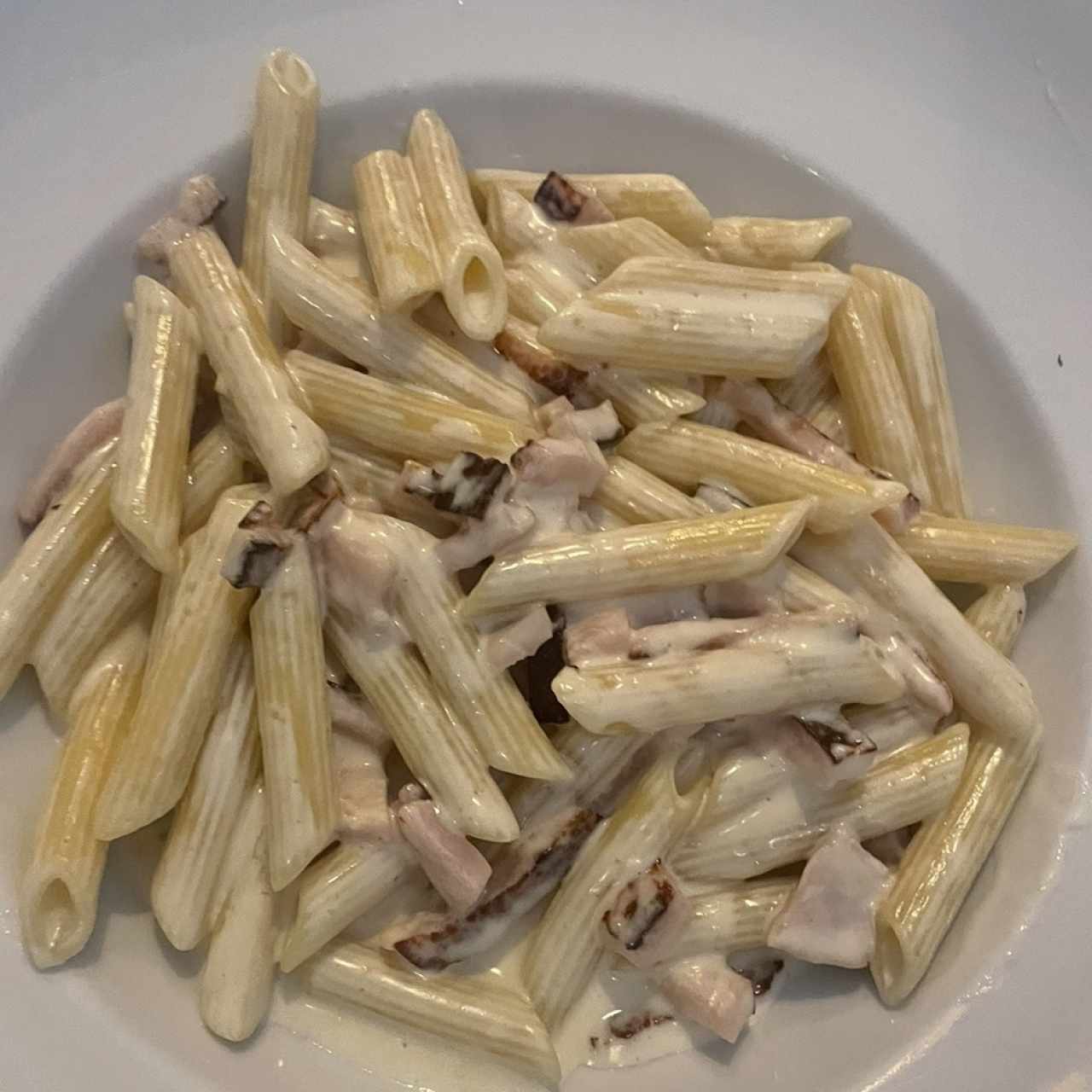 Pastas - Carbonara Clásica