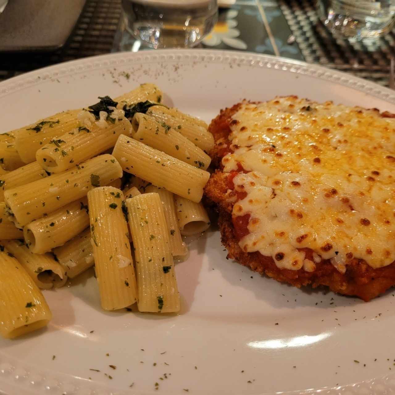 POLLO - Pechuga Parmesana
