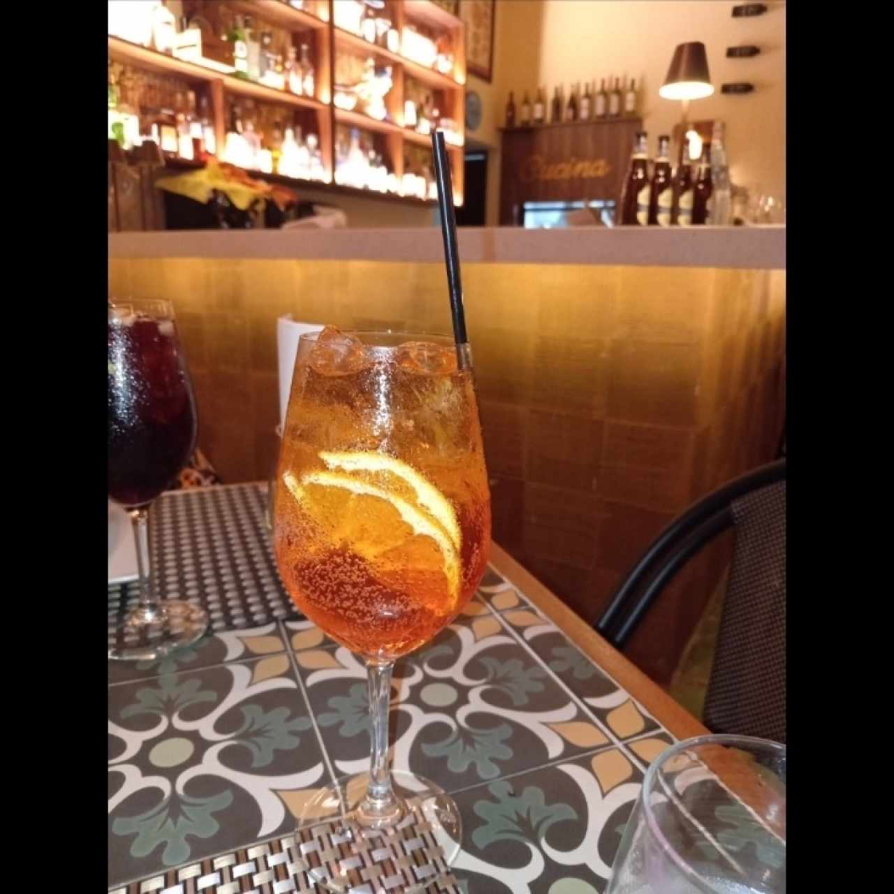 Aperol bebida coctail