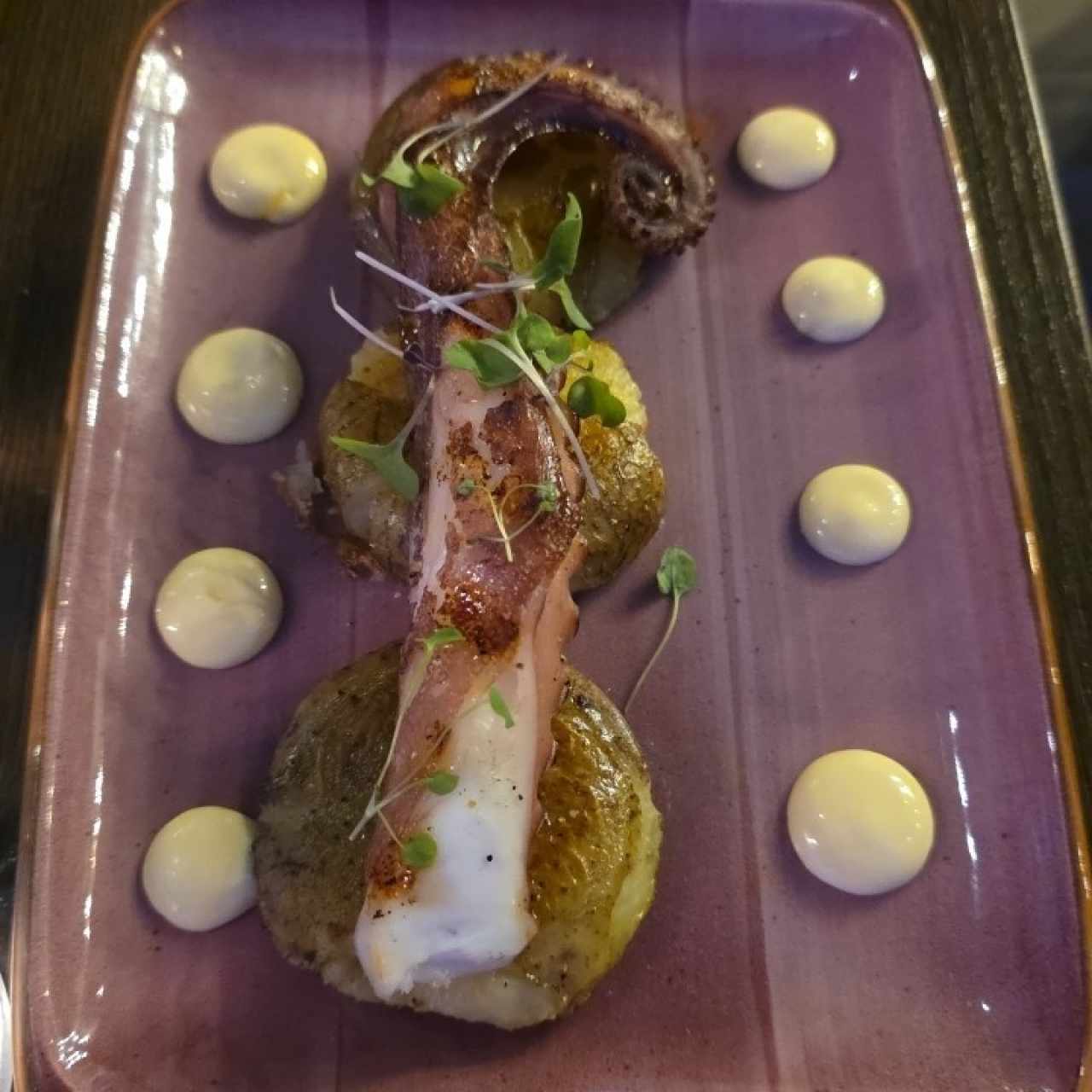 ENTRADAS - PULPO ESPAÑOLITO