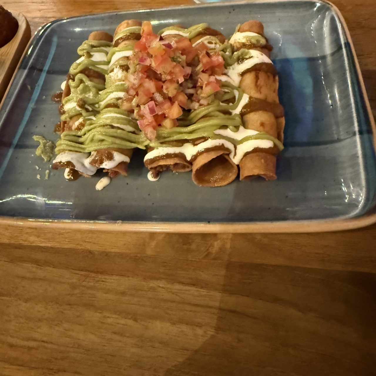 FLAUTAS DE POLLO AL CARBÓN