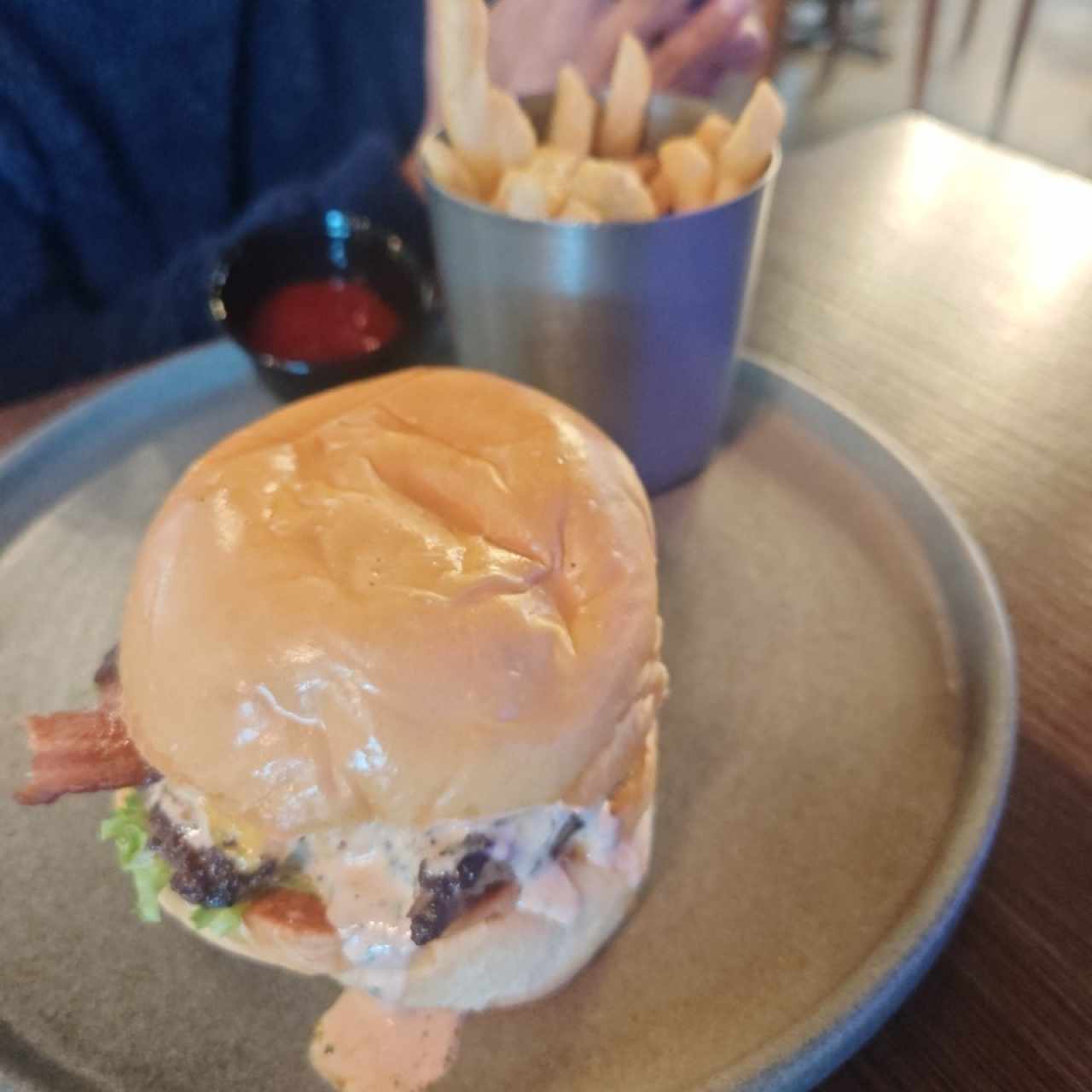 BURGERS - 5INCO BURGER