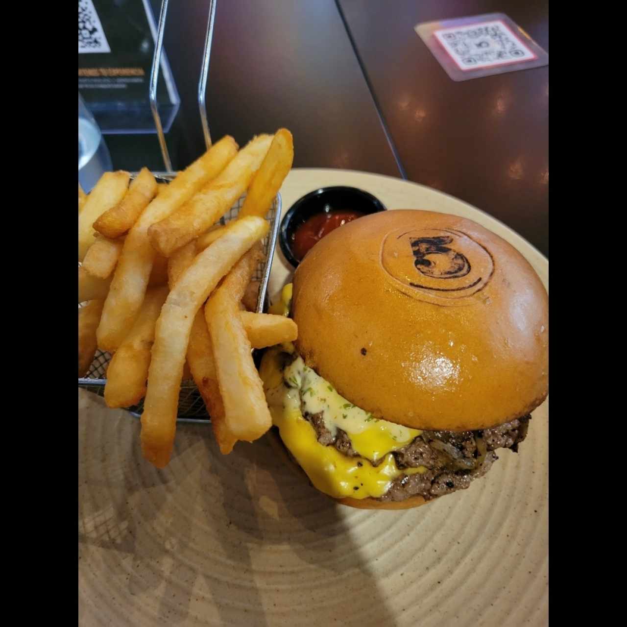 BURGERS - 5INCO BURGER
