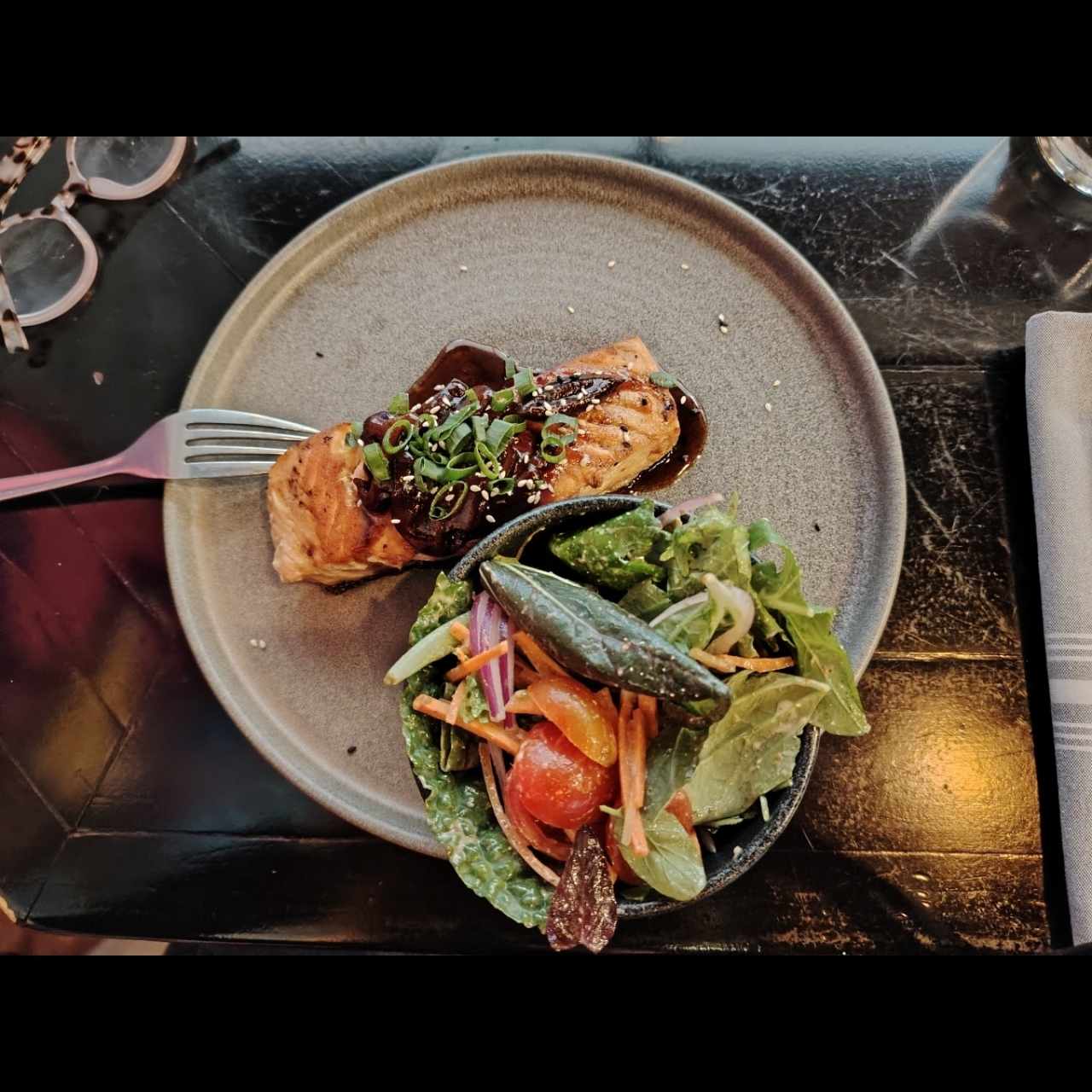 SALMÓN TERIYAKI