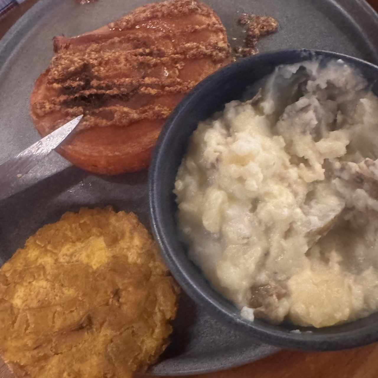 CHICHARRÓN ENROSCADO