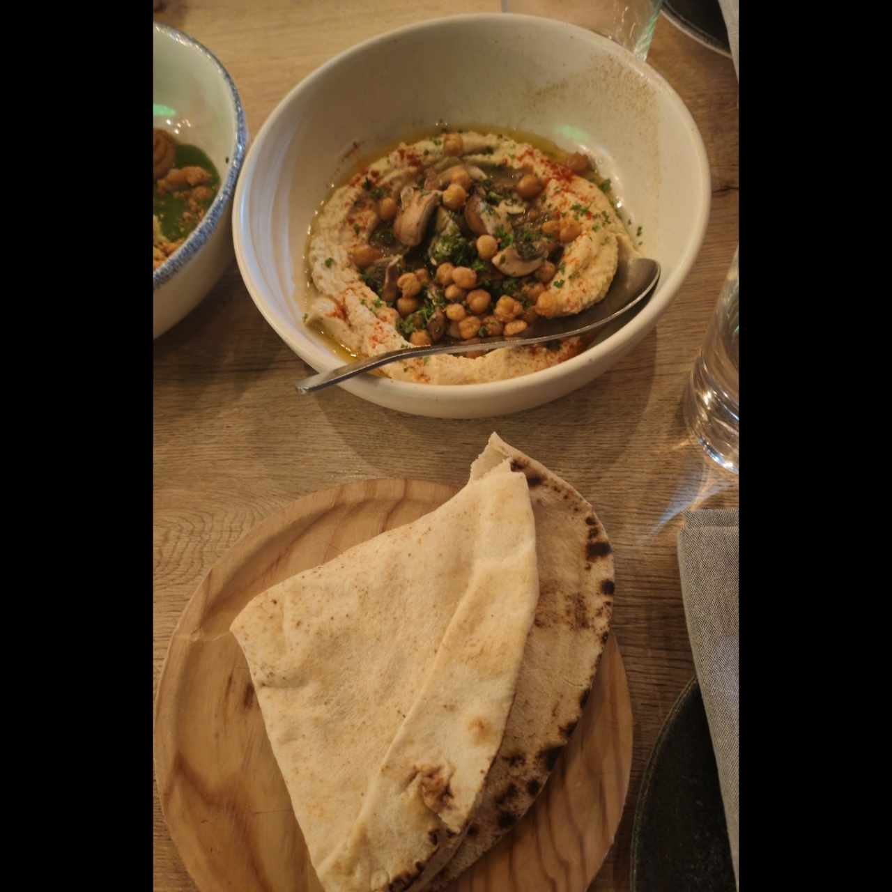 ENTRADAS - HUMMUS 5INCO