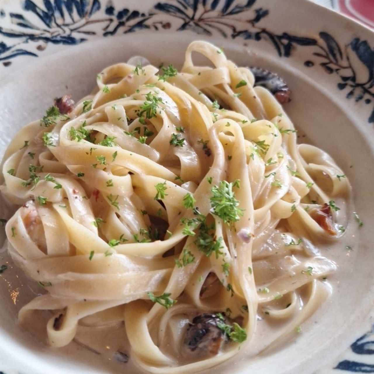 FETTUCCINE MARISCOS TOSCANA