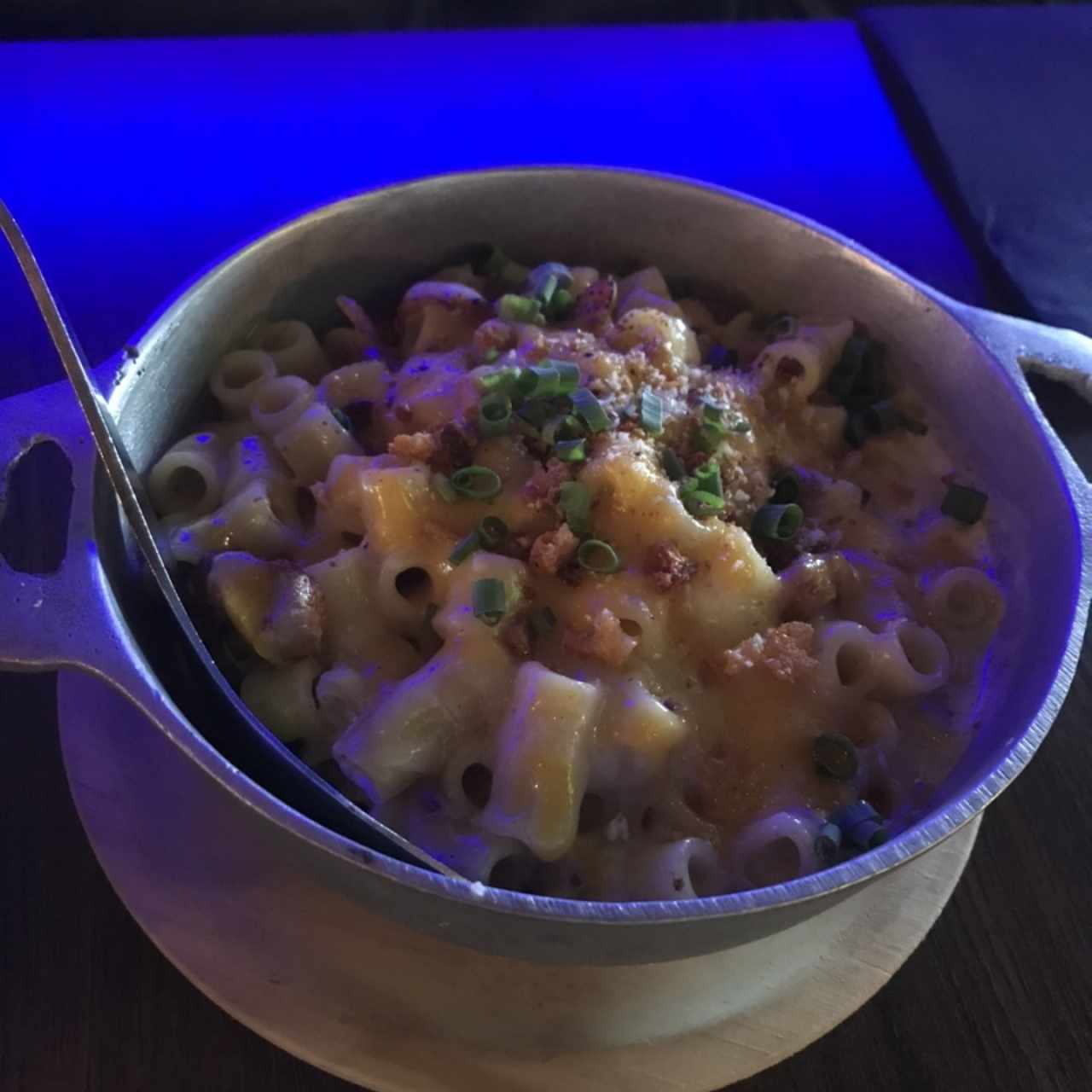 MAC AND CHEESE DE HONGOS TRUFADO