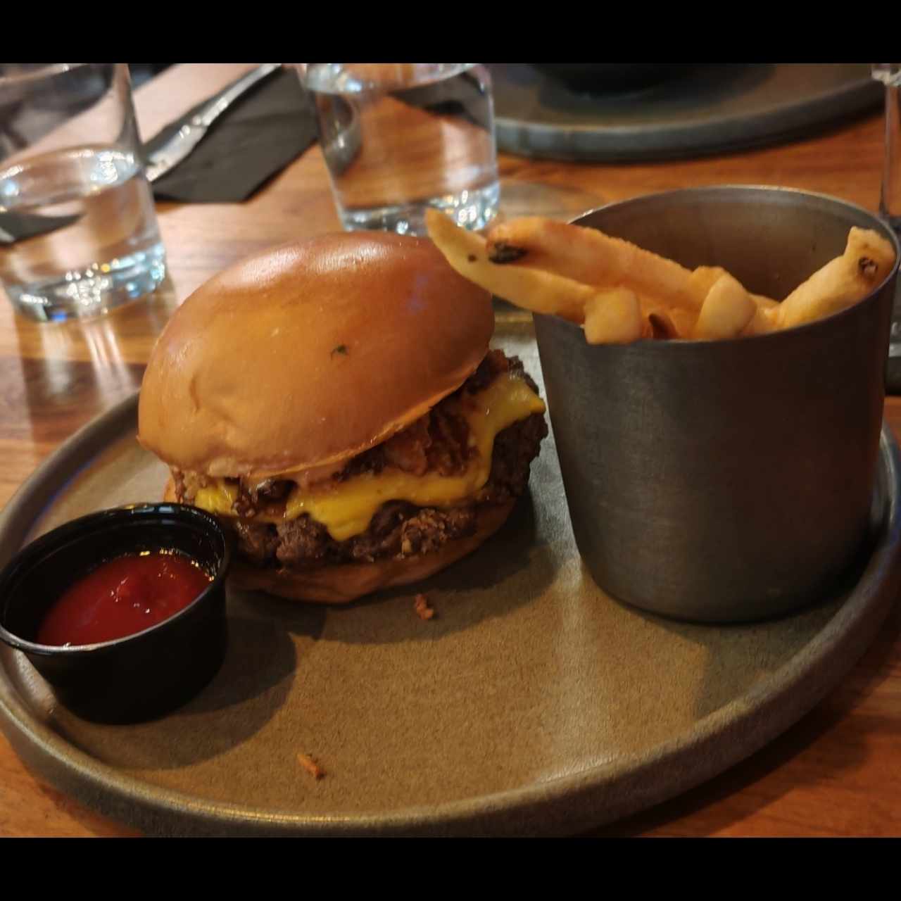 BURGERS - 5INCO BURGER