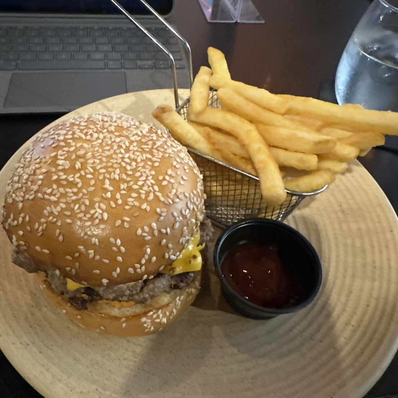LA QUIMERA - FINALISTA BURGER WEEK 2022