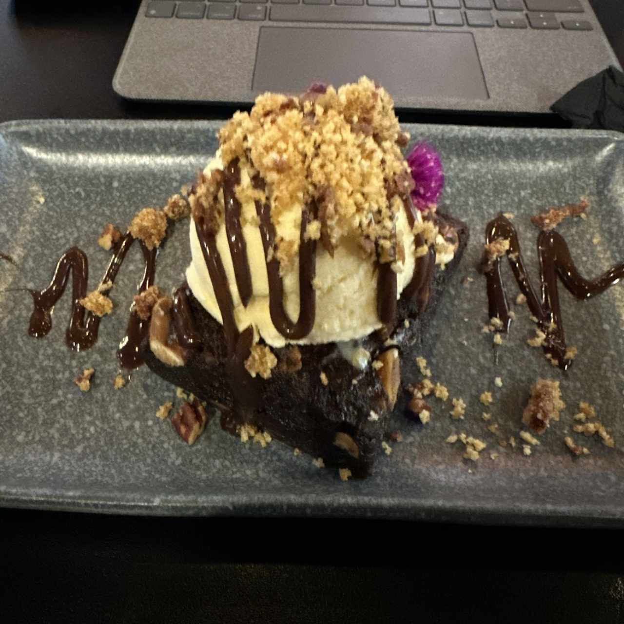 POSTRES - BROWNIE HELLO DOLLY