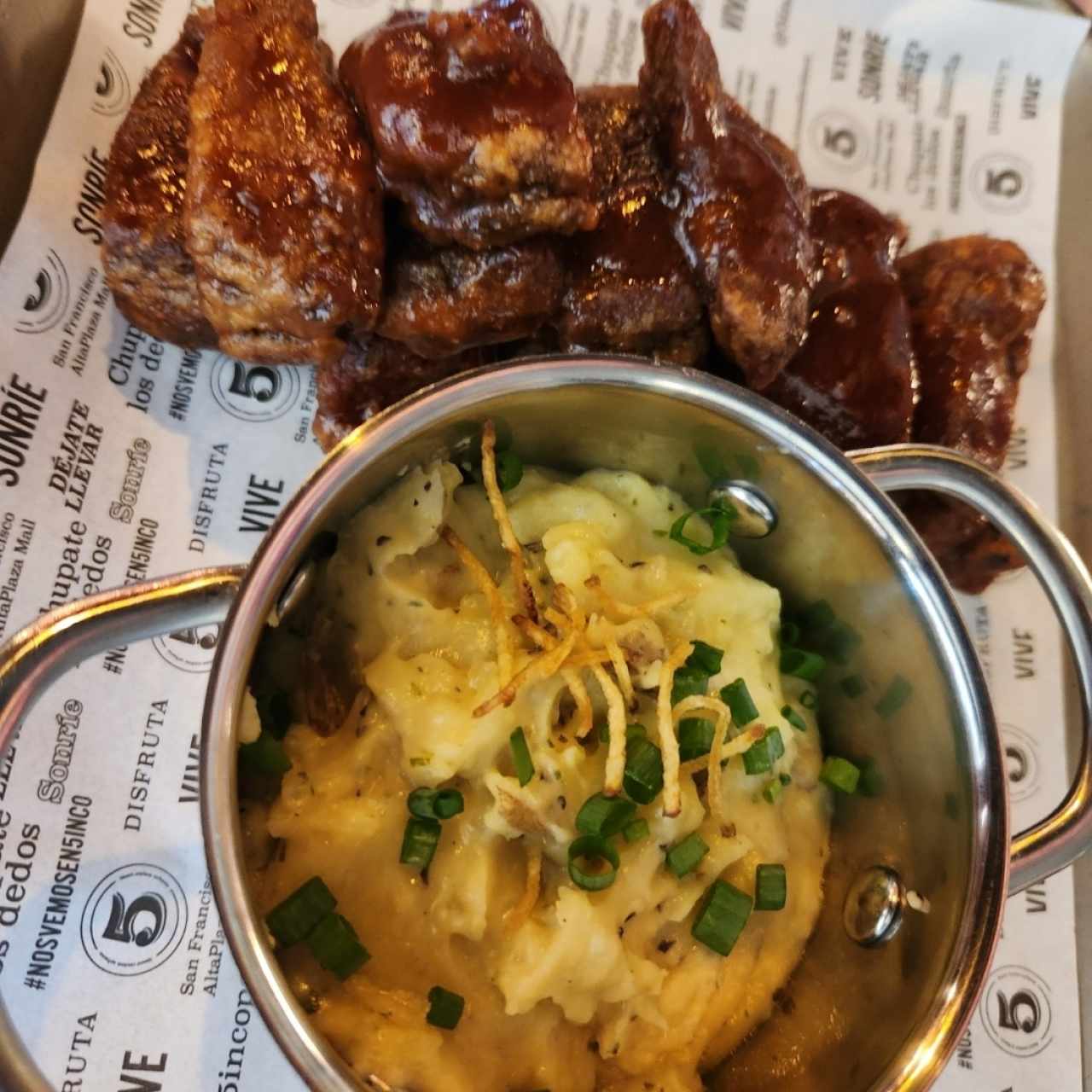 LAS STICKY-SMOKY RIBS