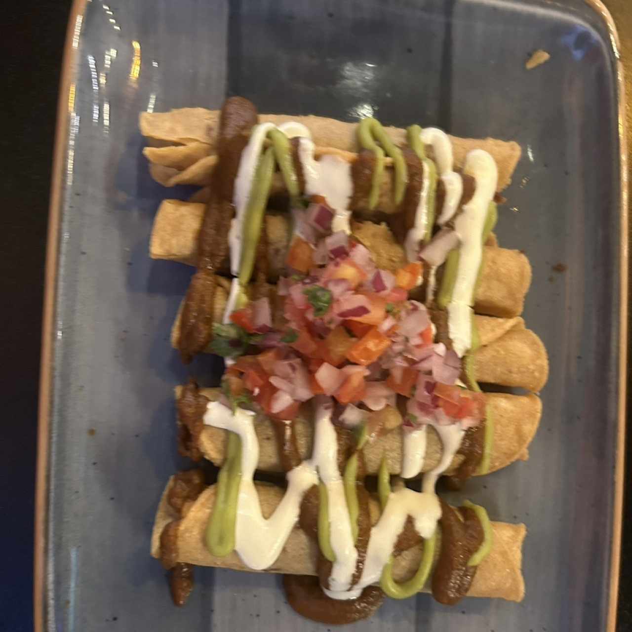 FLAUTAS DE POLLO AL CARBÓN