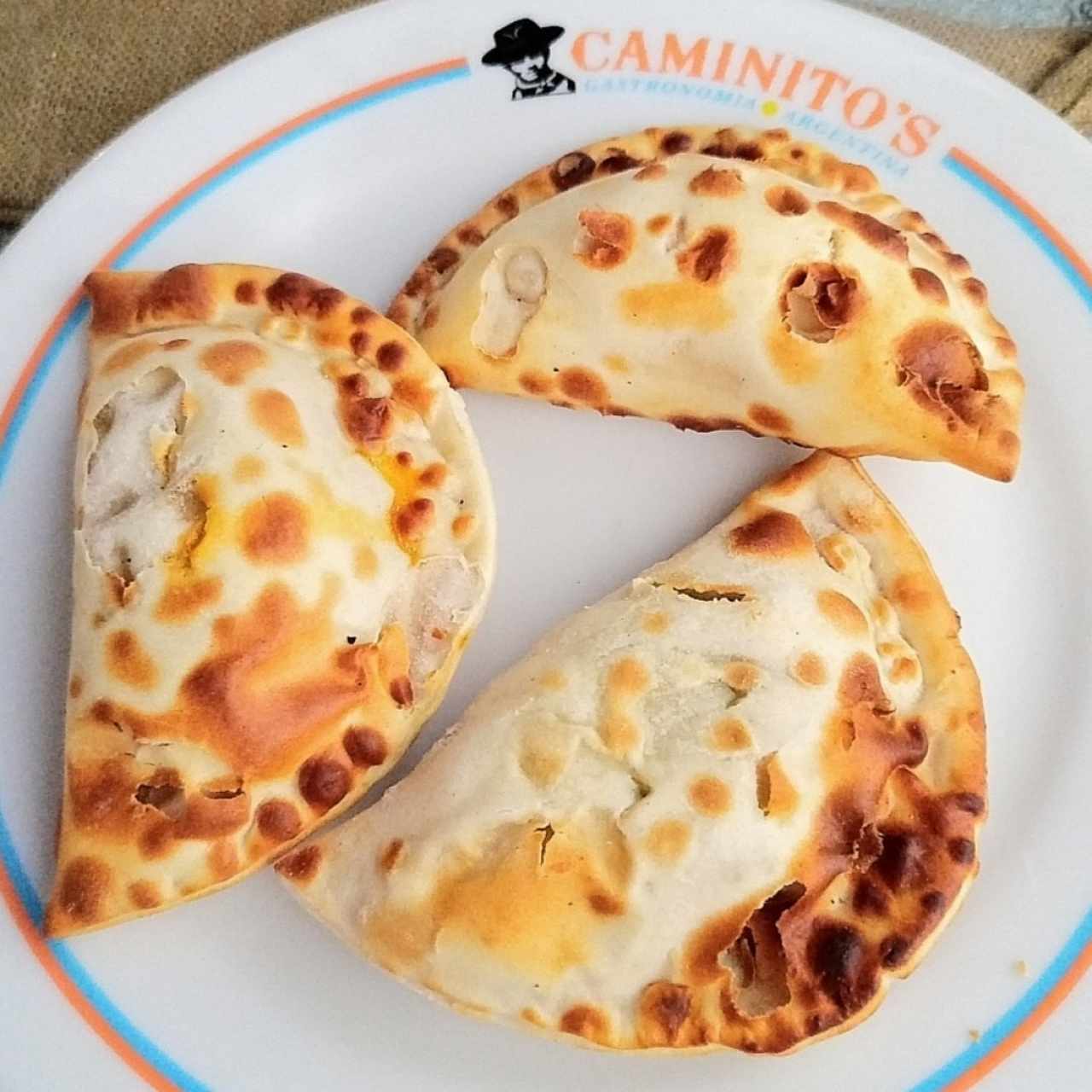 Empanaditas carne cortada