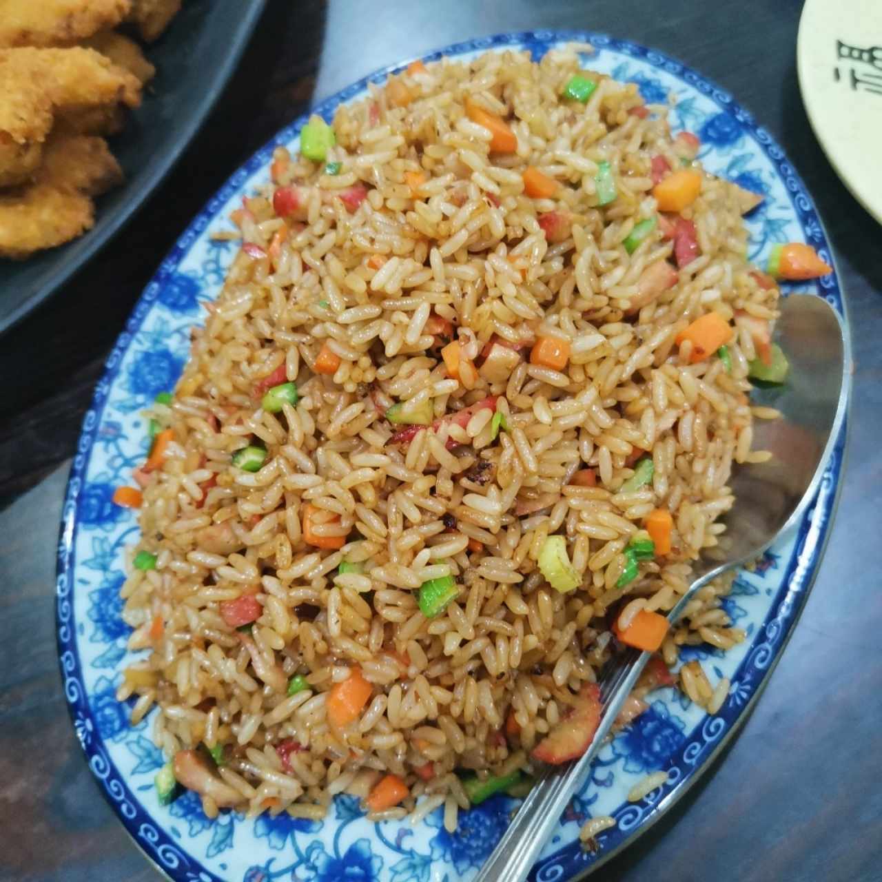 Arroz frito de puerco asado