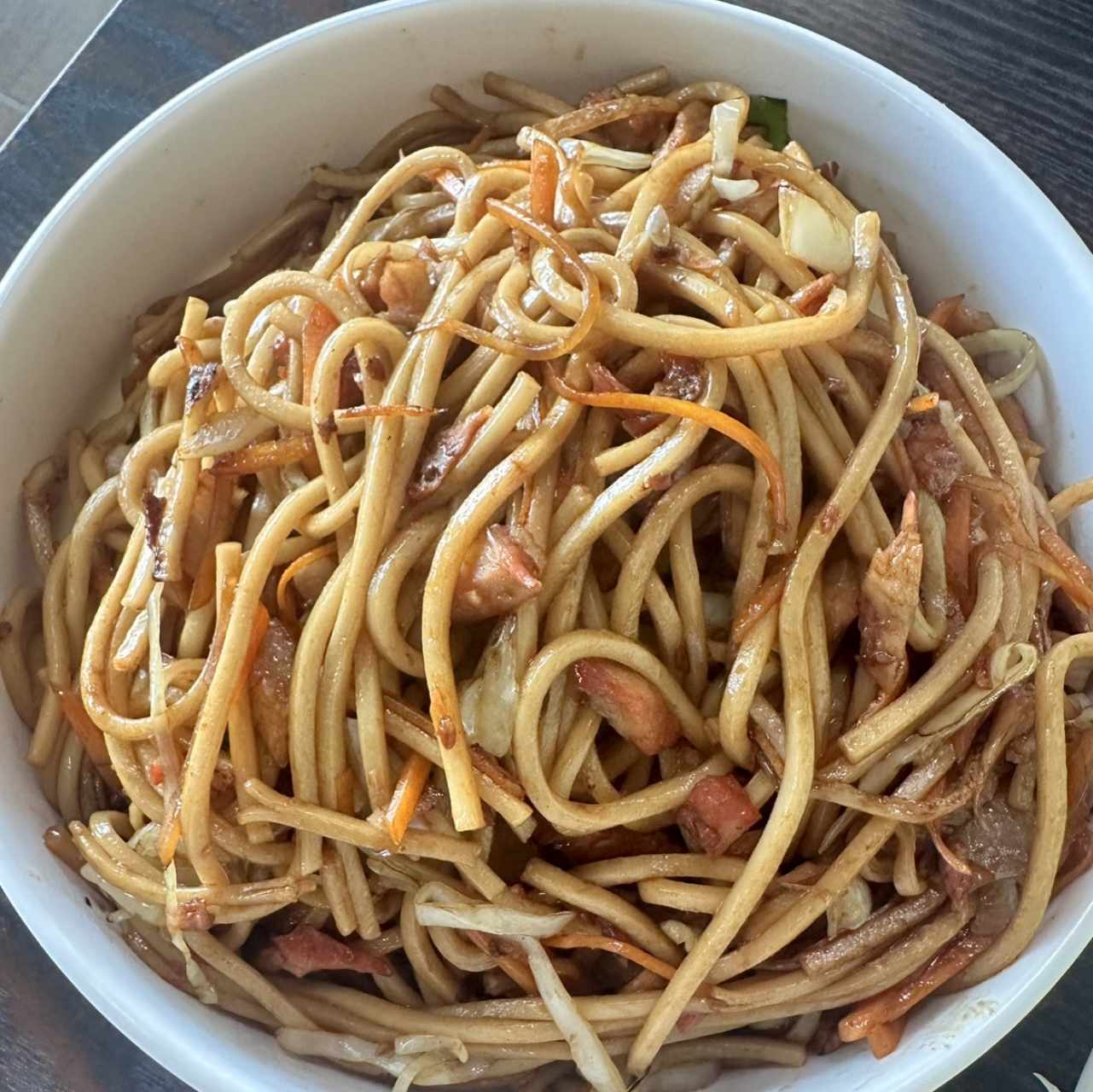 Chow Mein Con Puerco Vegano