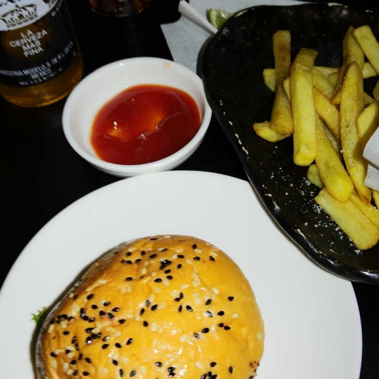 Hamburguesa con papistas 