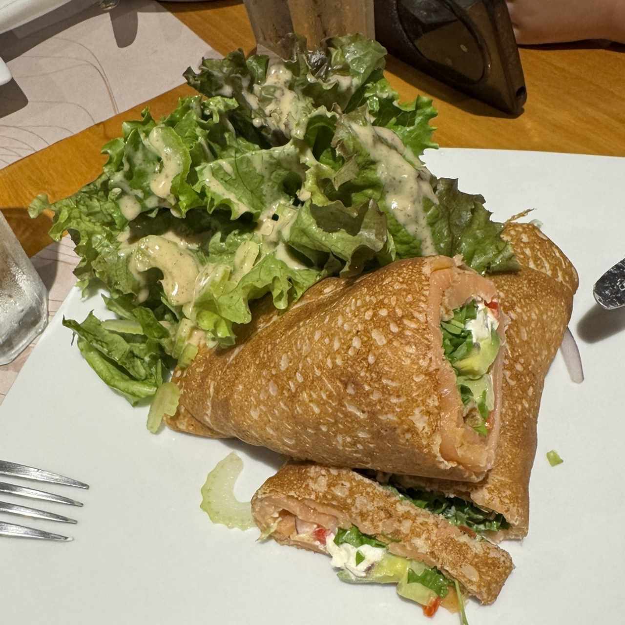 Salmón Roll