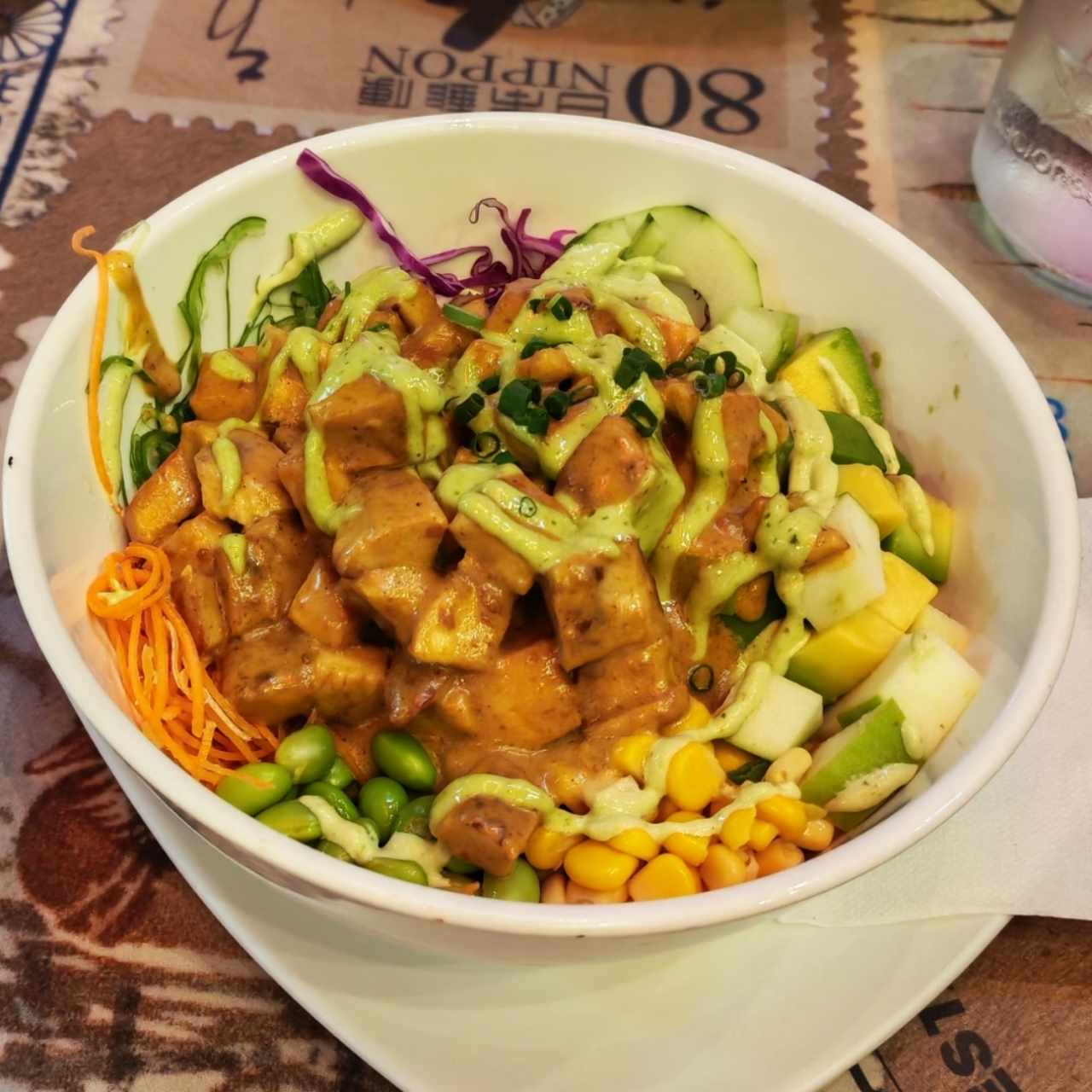 Poke de Pollo al Curry