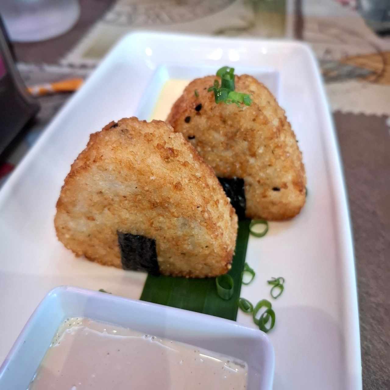 Onigiri de Atún (2 unidades)