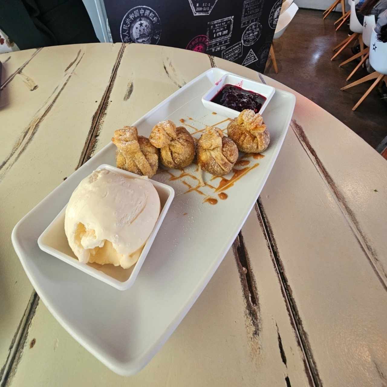 Wanton de Dulce de Leche