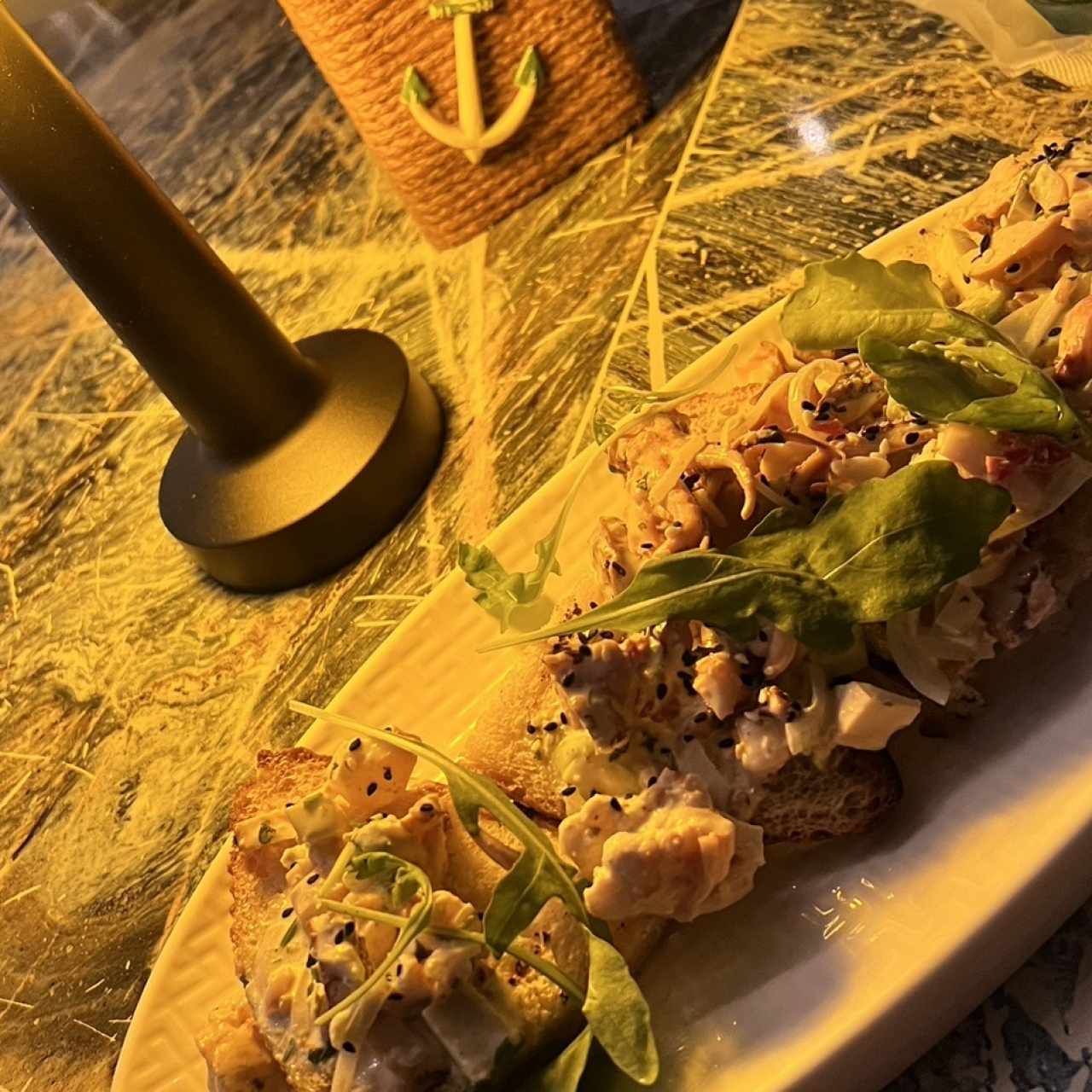 Brusquetas de marisco 10/10 un sabor divino perfecto para compartir 