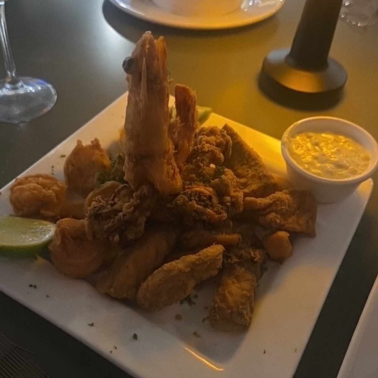 Entrada caliente - Fritos del mar
