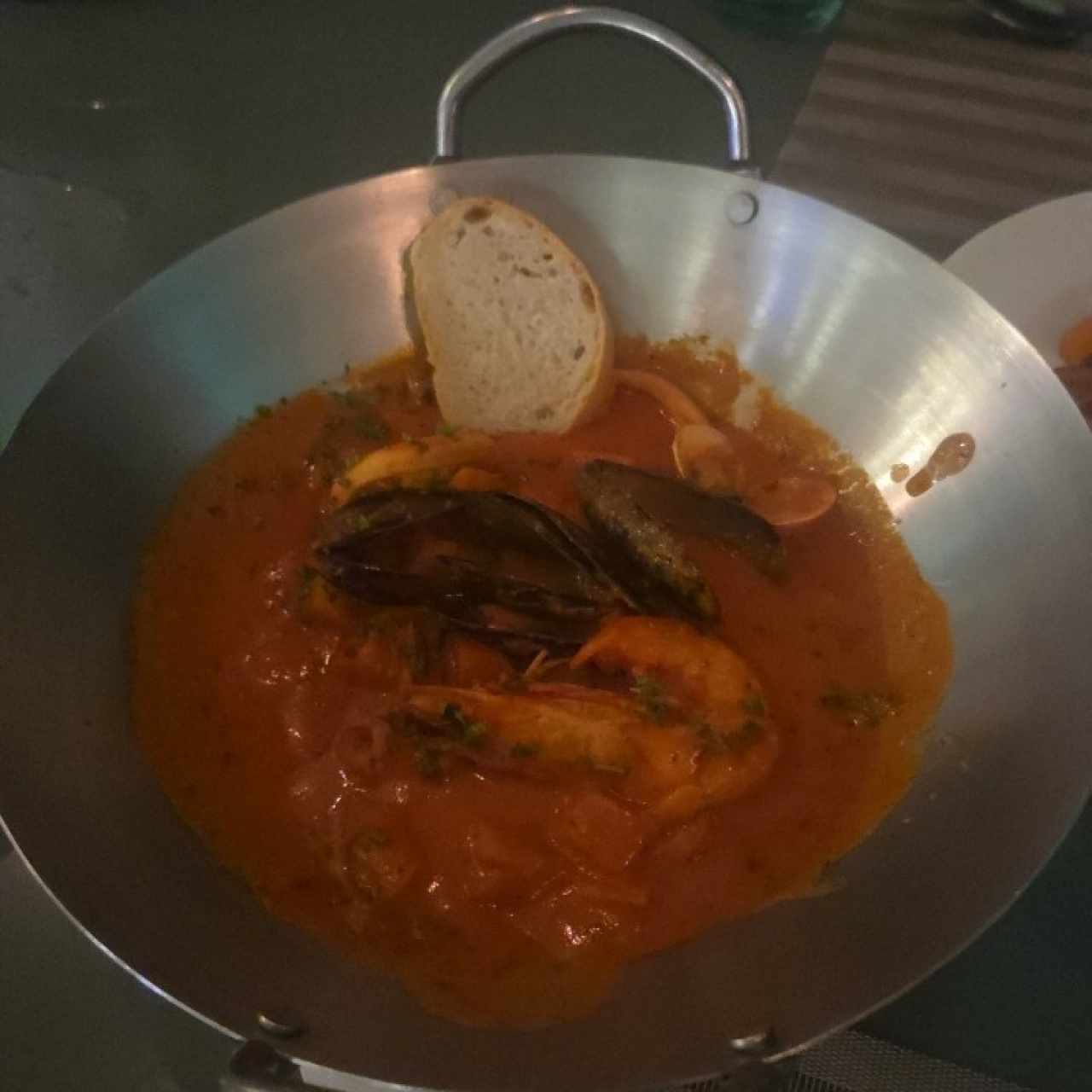 Entrada caliente - Cazuela de mariscos