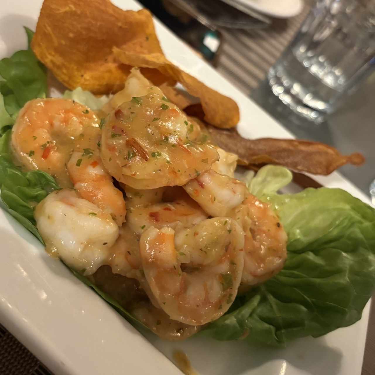 Camarones al ajillo