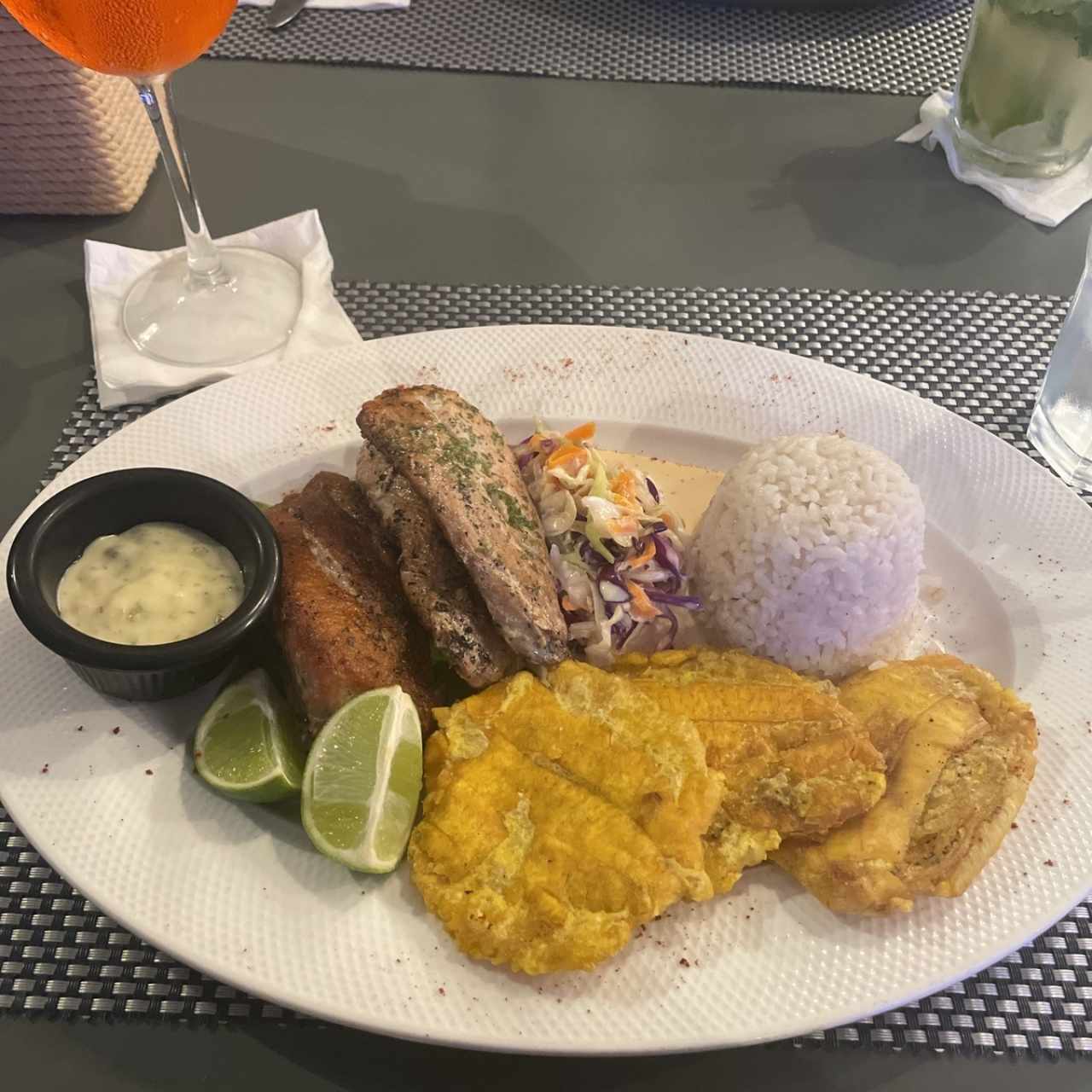 Filete de pescado del día al grill