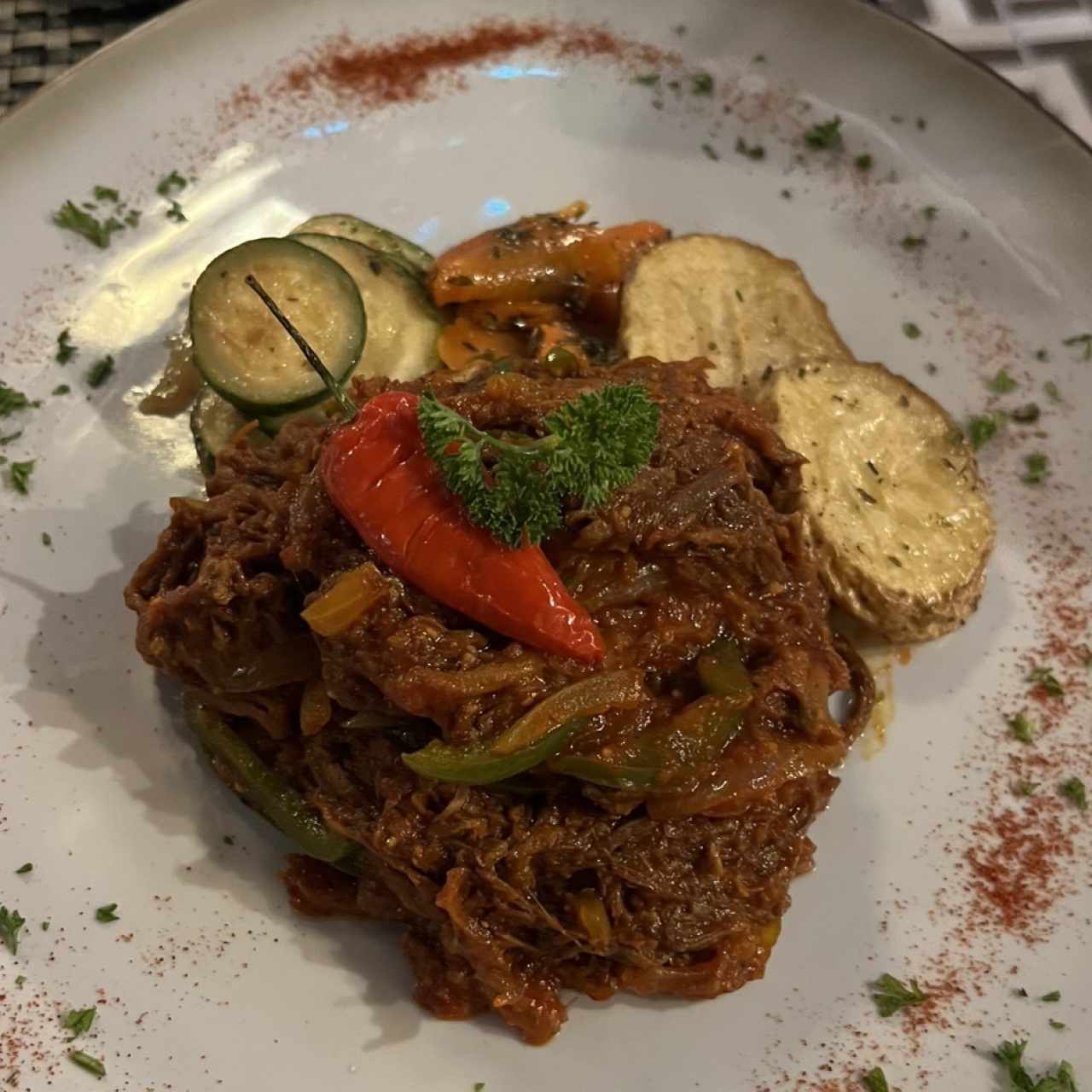 ROPA VIEJA A LA CUBANA