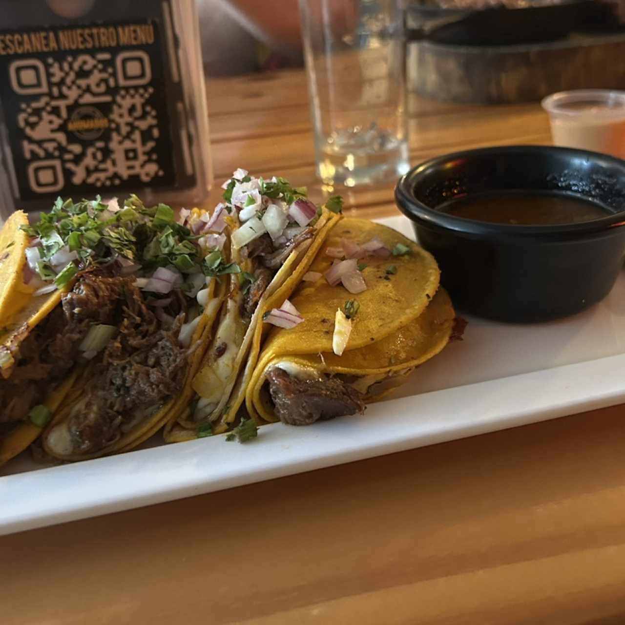 Quesatacos de Birria (Res)