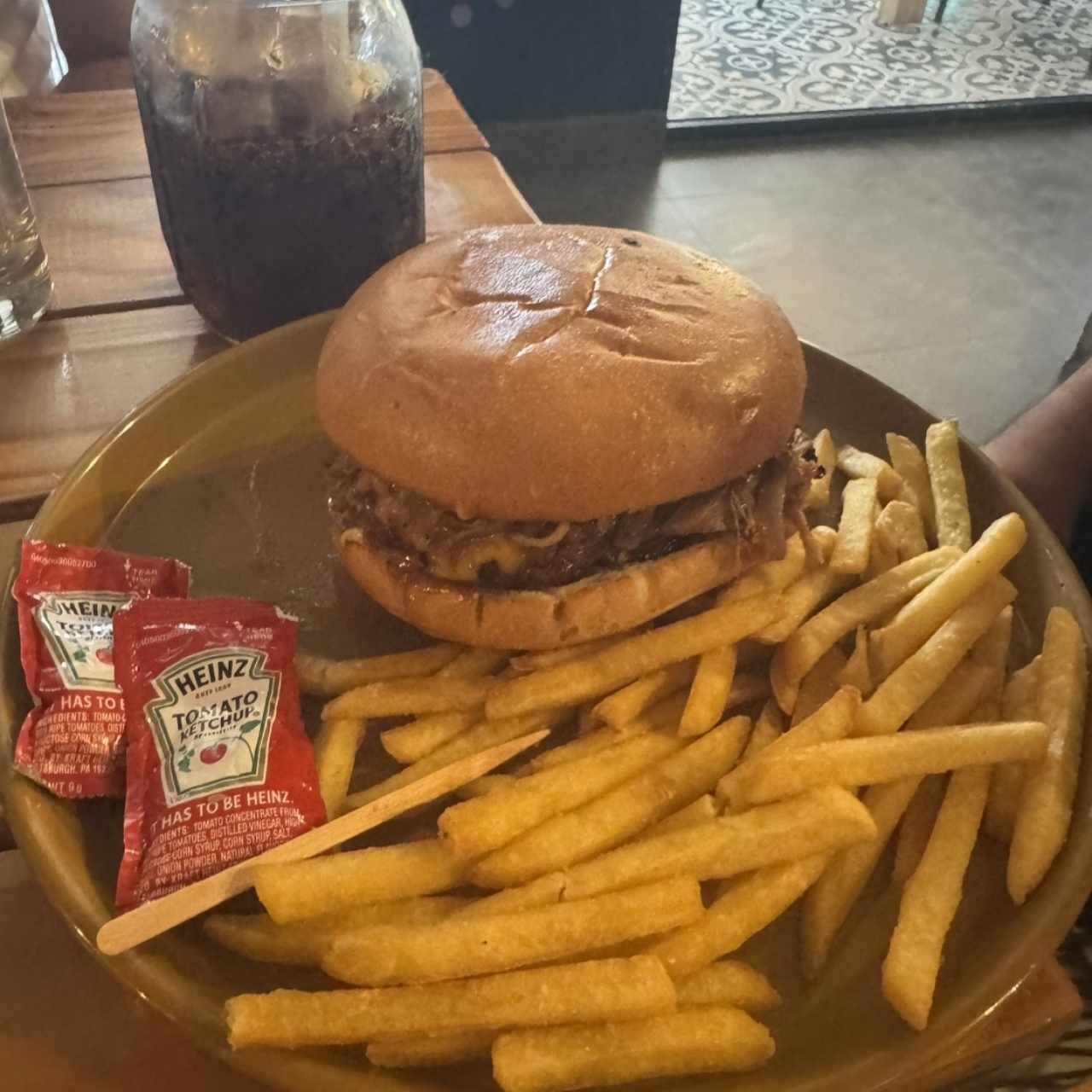 Smoked Mamma Burger