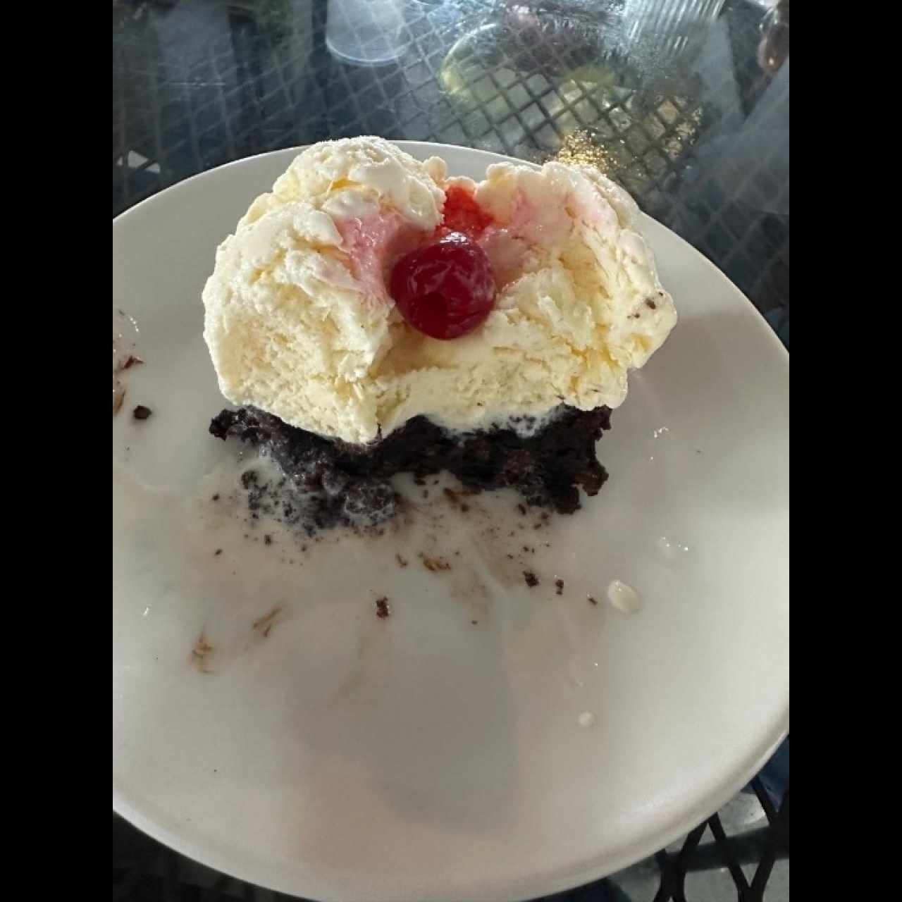 Postres - Brownies con helado 