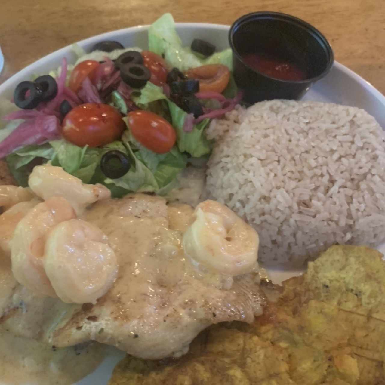 Pezcado con camarones