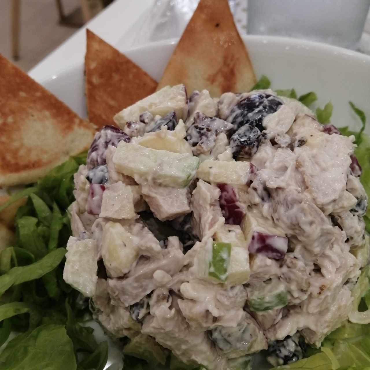 Ensalada Waldorf con pollo