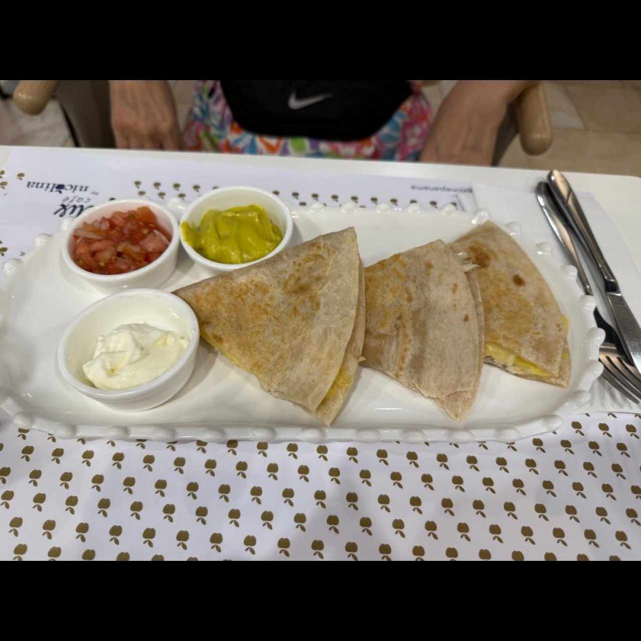 Emparedados - Quesadilla pollo