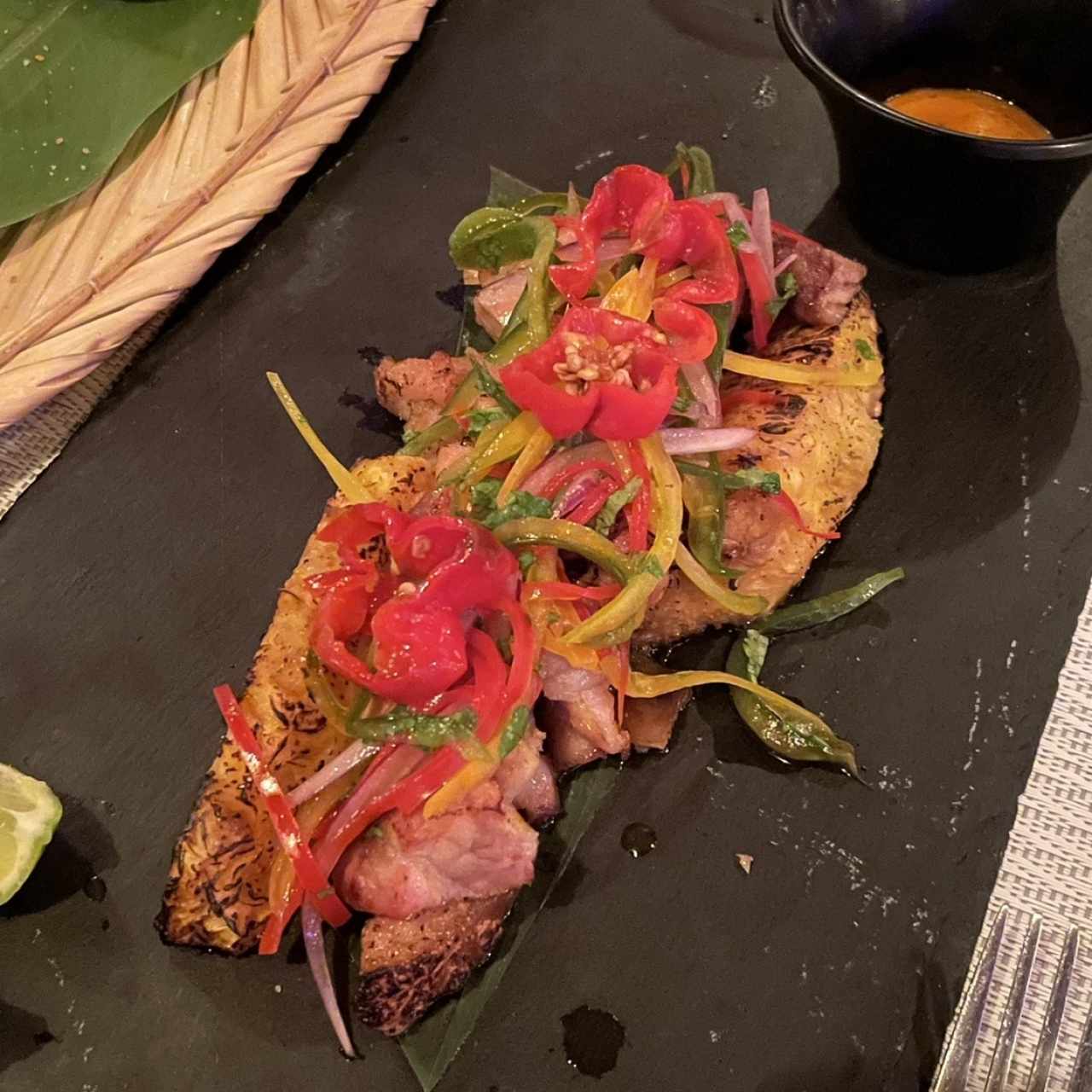 Entradas Calientes - Ceviche de Porkbelly