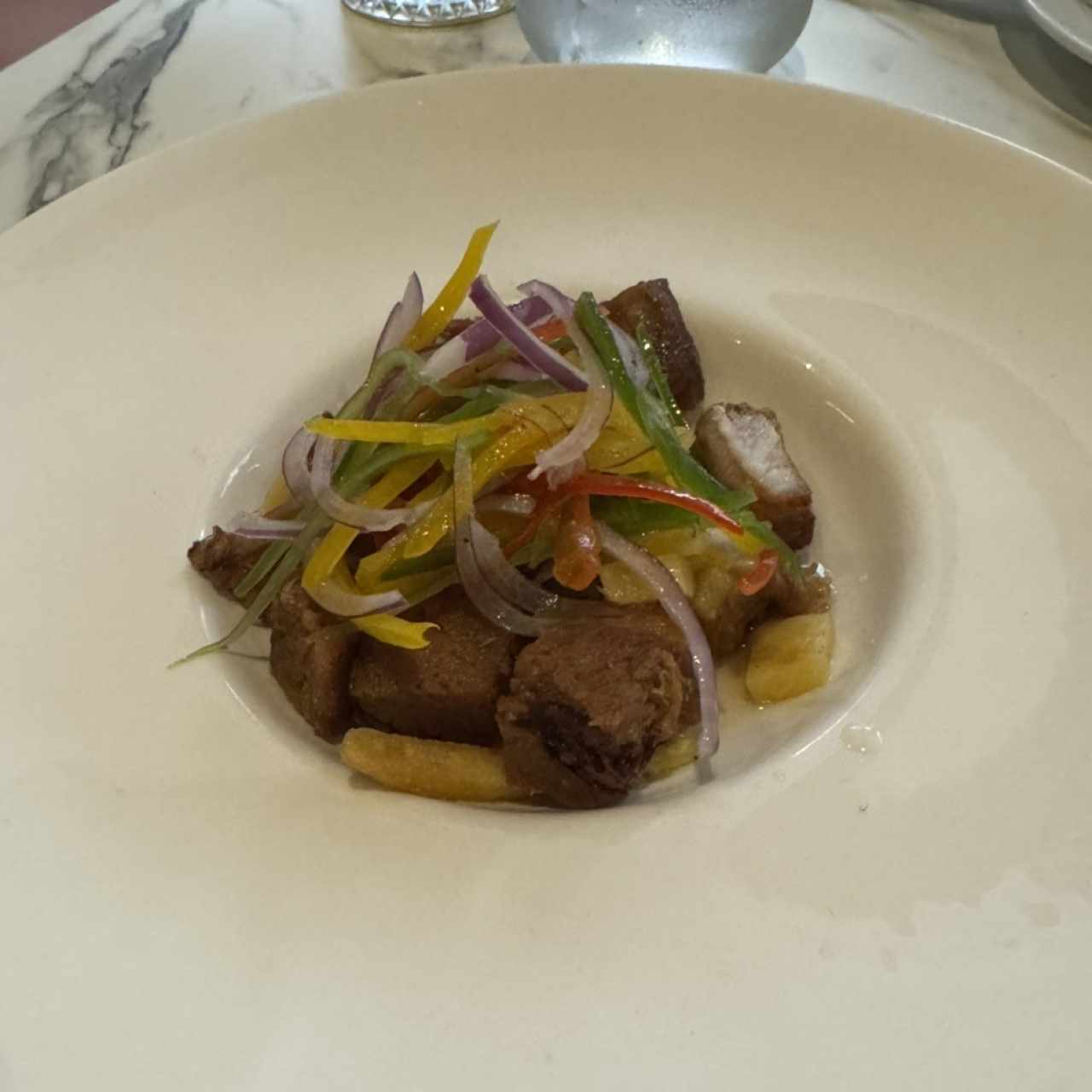 Entradas Calientes - Ceviche de Porkbelly
