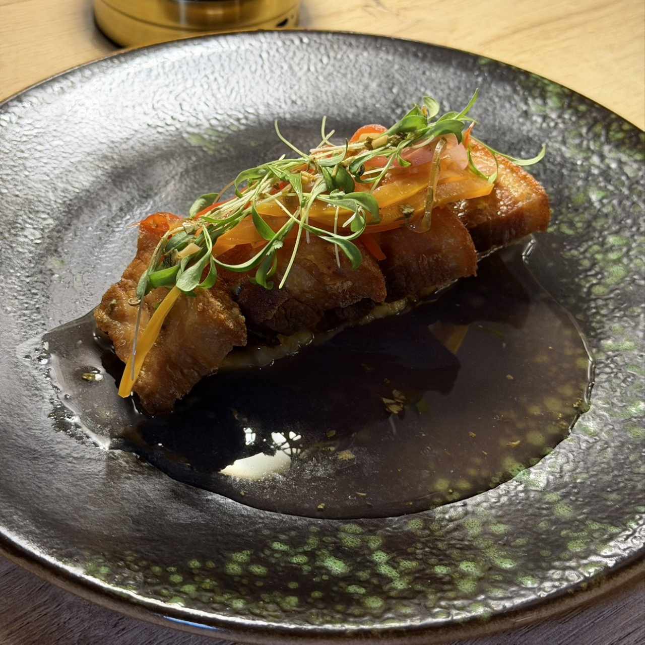 Entradas Calientes - Ceviche de Porkbelly