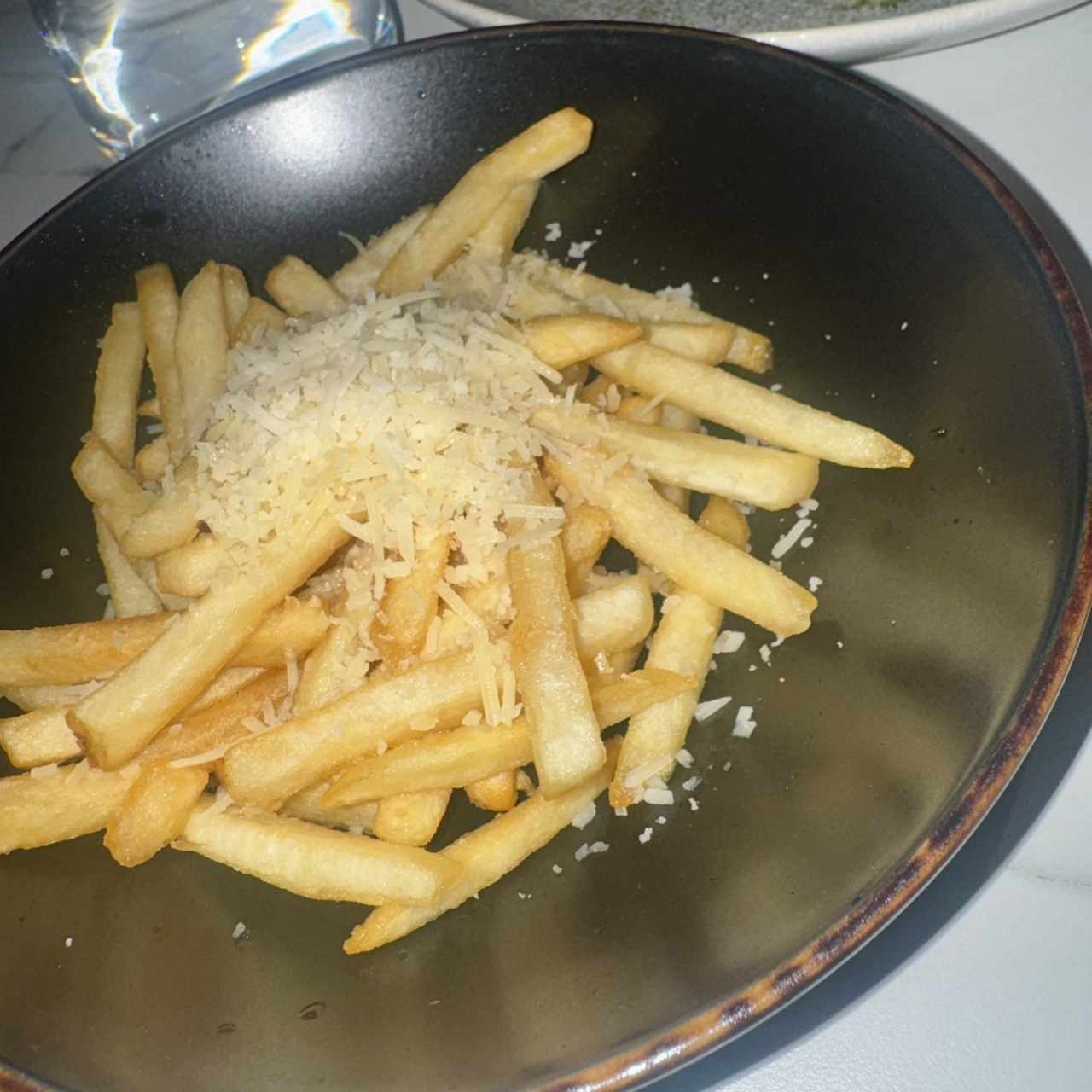 Acompañantes - Papas Fritas Trufadas