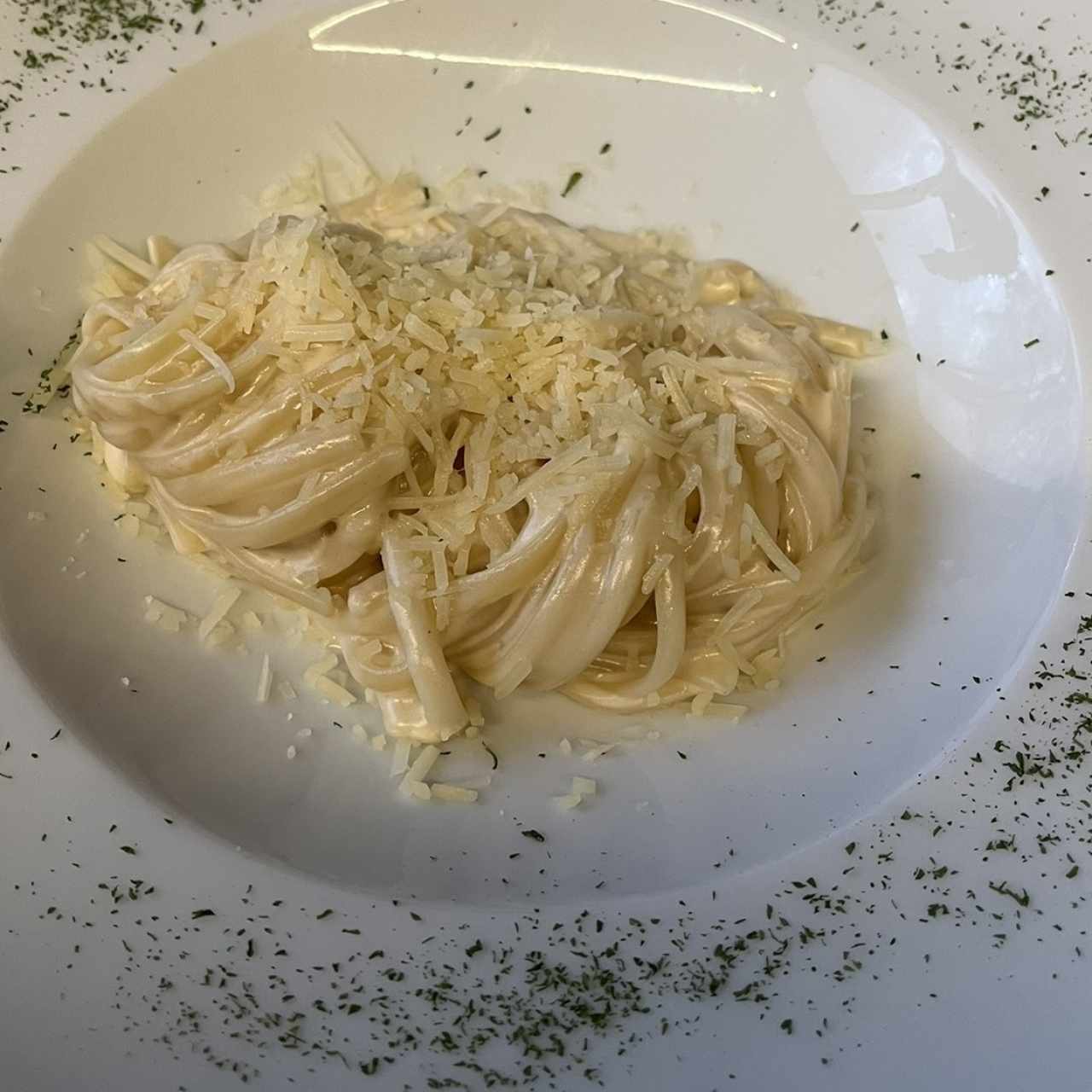Linguine cuatro quesos