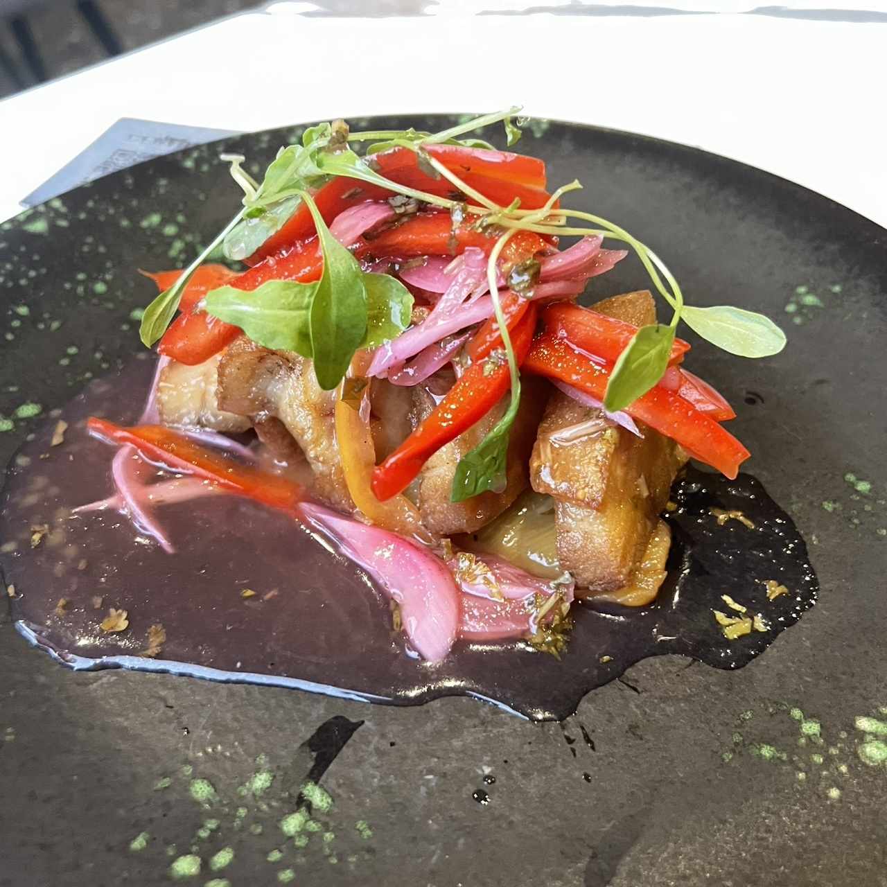 Entradas Calientes - Ceviche de Porkbelly