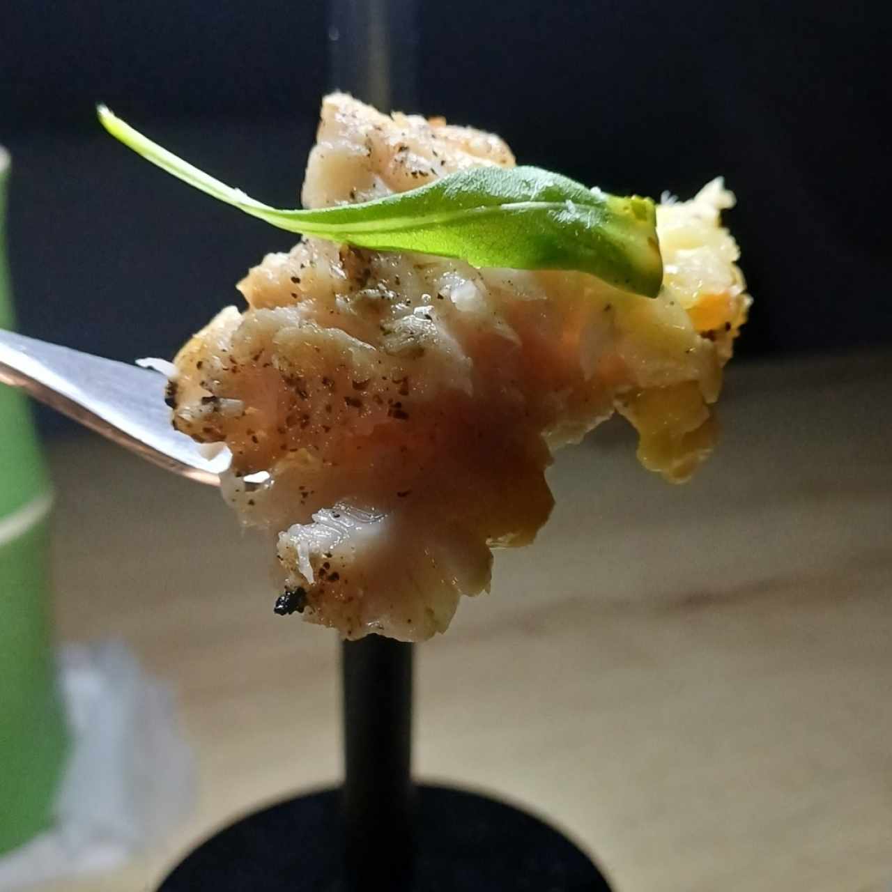 Bite de la Corvina en Salsa de Curry 