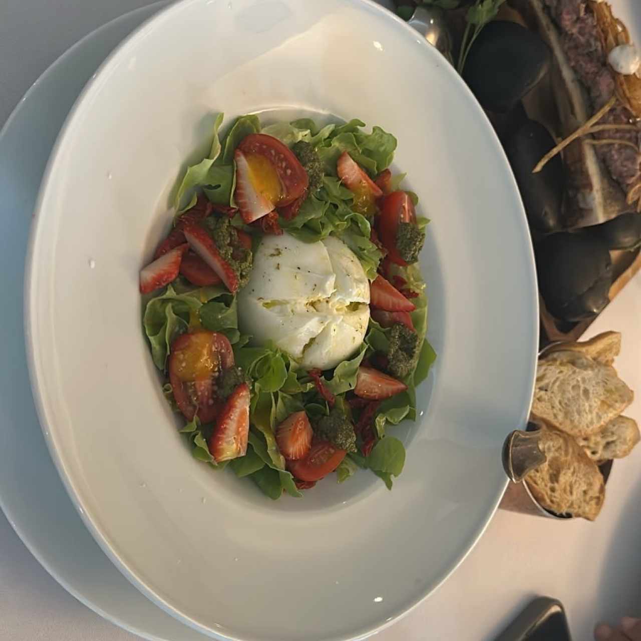 ENTRADAS - Burrata de búfala