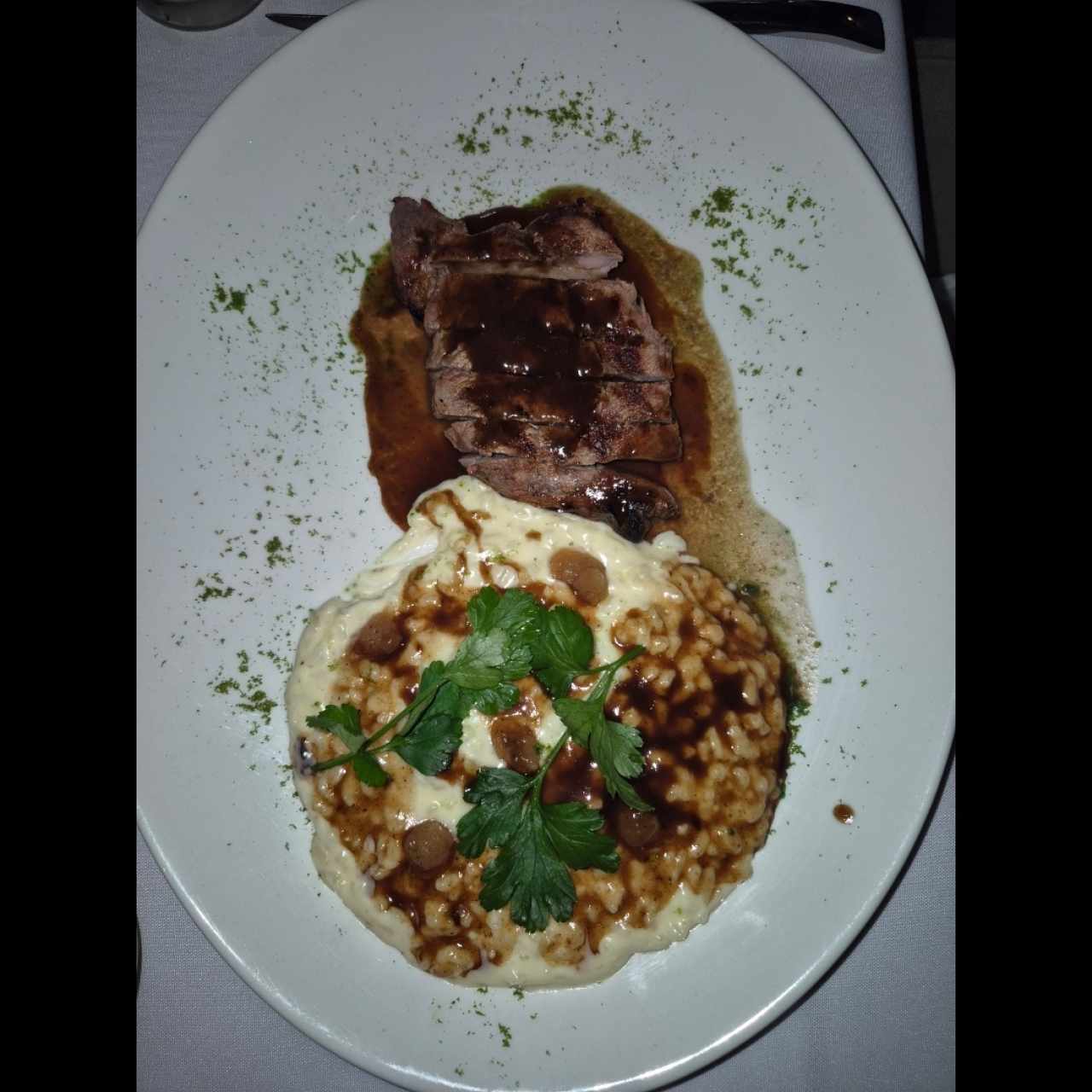 Arroz meloso de queso de cabra con rib eye