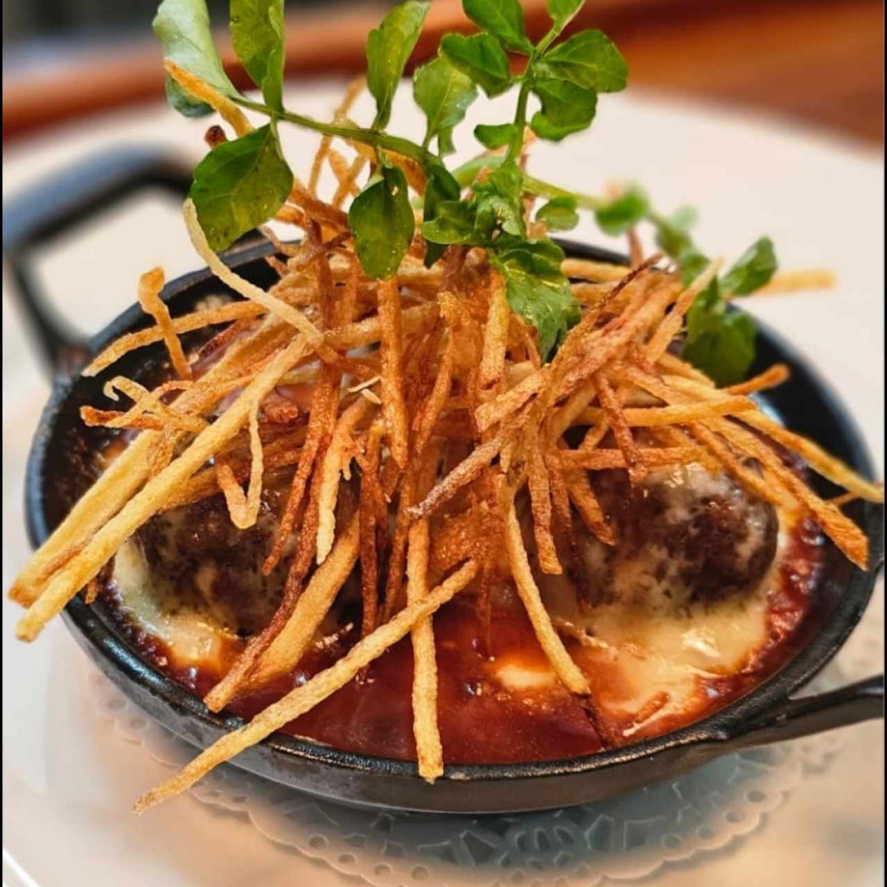 Albóndigas de filete de ternera angus al estilo marroquí